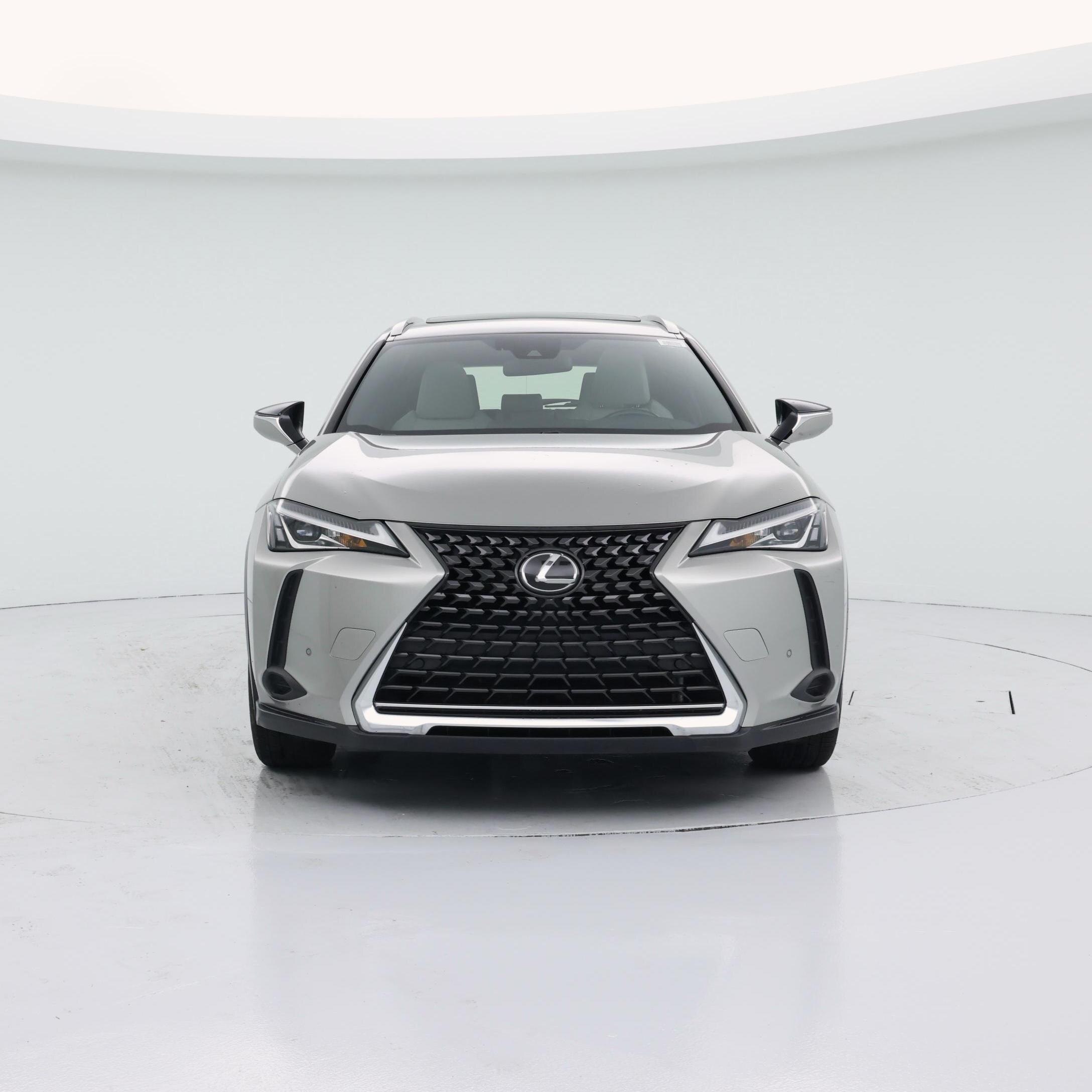 Thumbnail: 2022 Lexus UX - 5