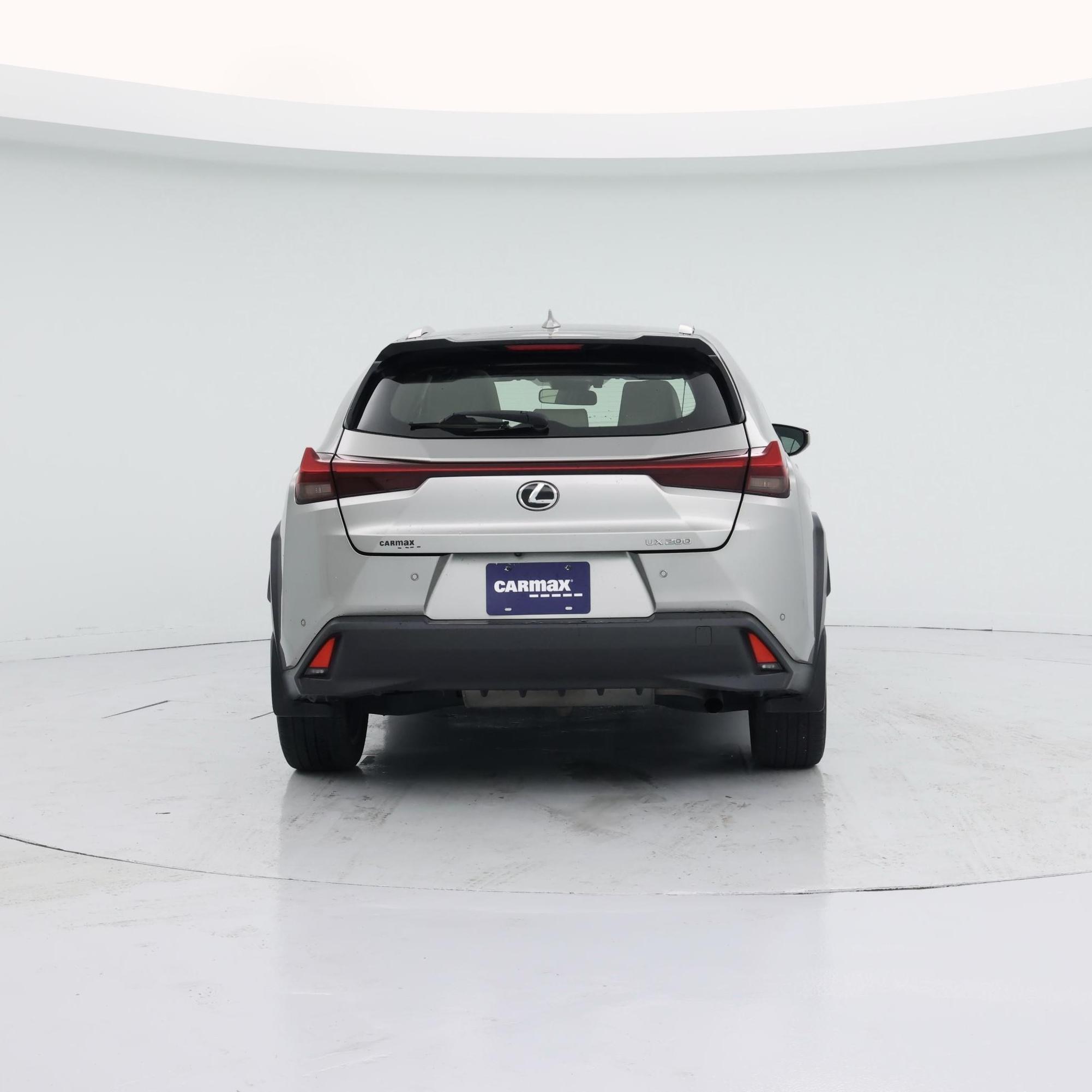 Thumbnail: 2022 Lexus UX - 6