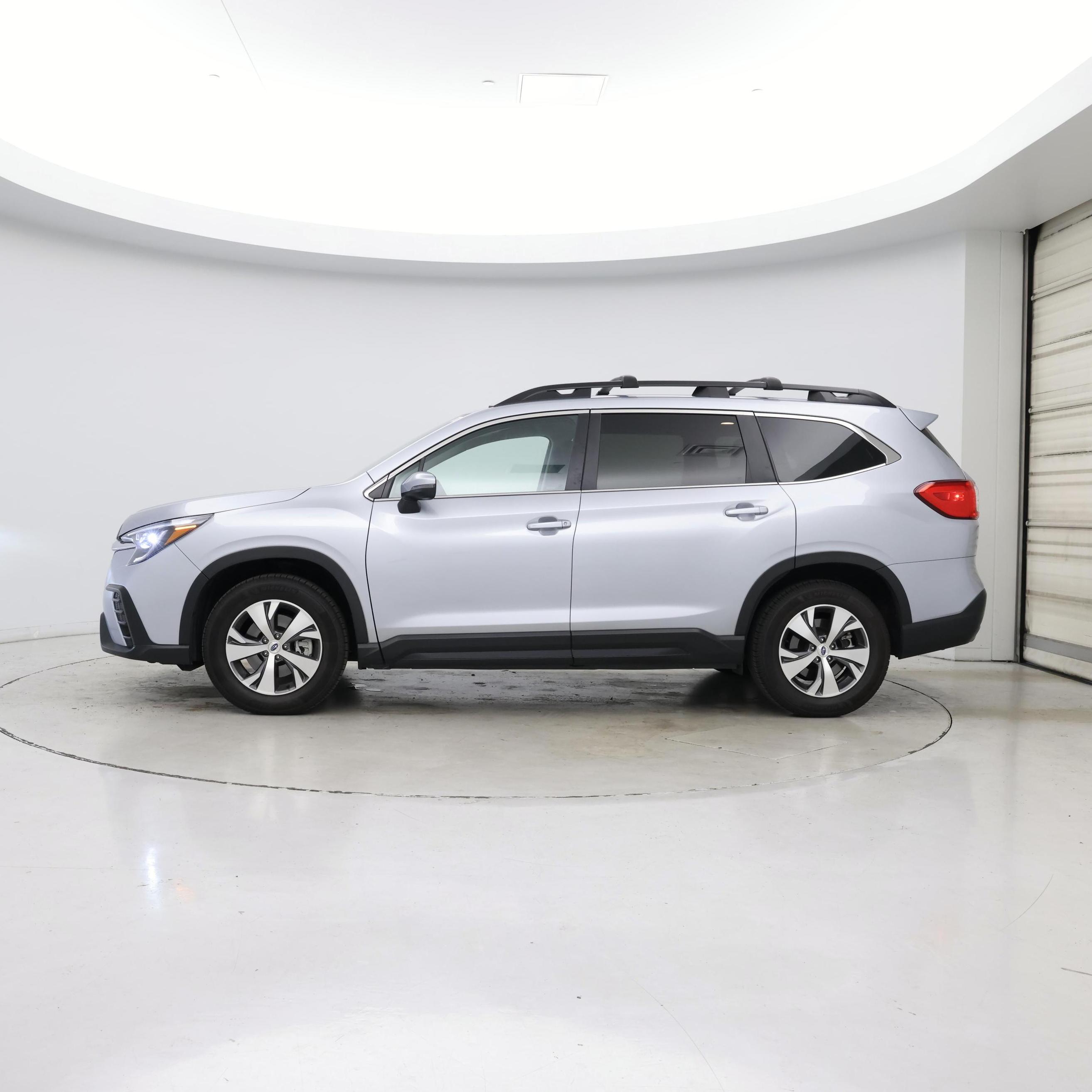 Thumbnail: 2023 Subaru Ascent - 3
