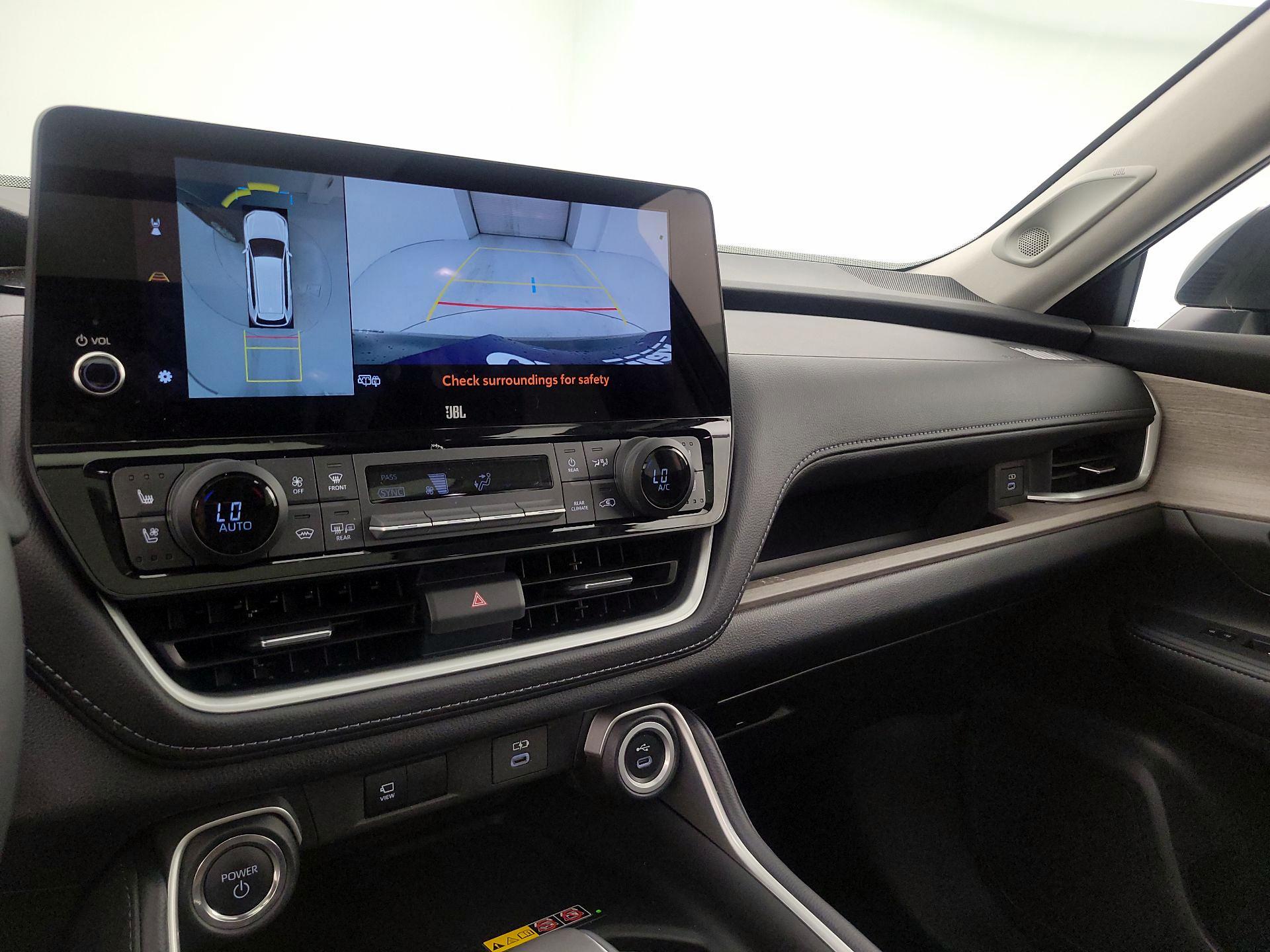 Thumbnail: 2025 Toyota Highlander - 14