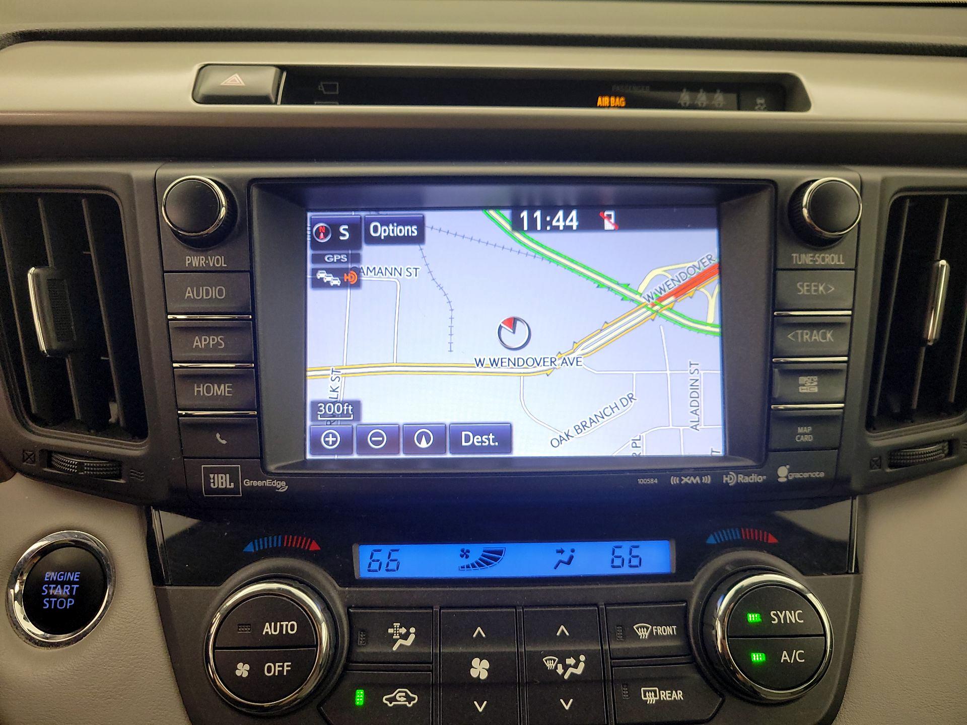 Thumbnail: 2018 Toyota RAV4 - 14