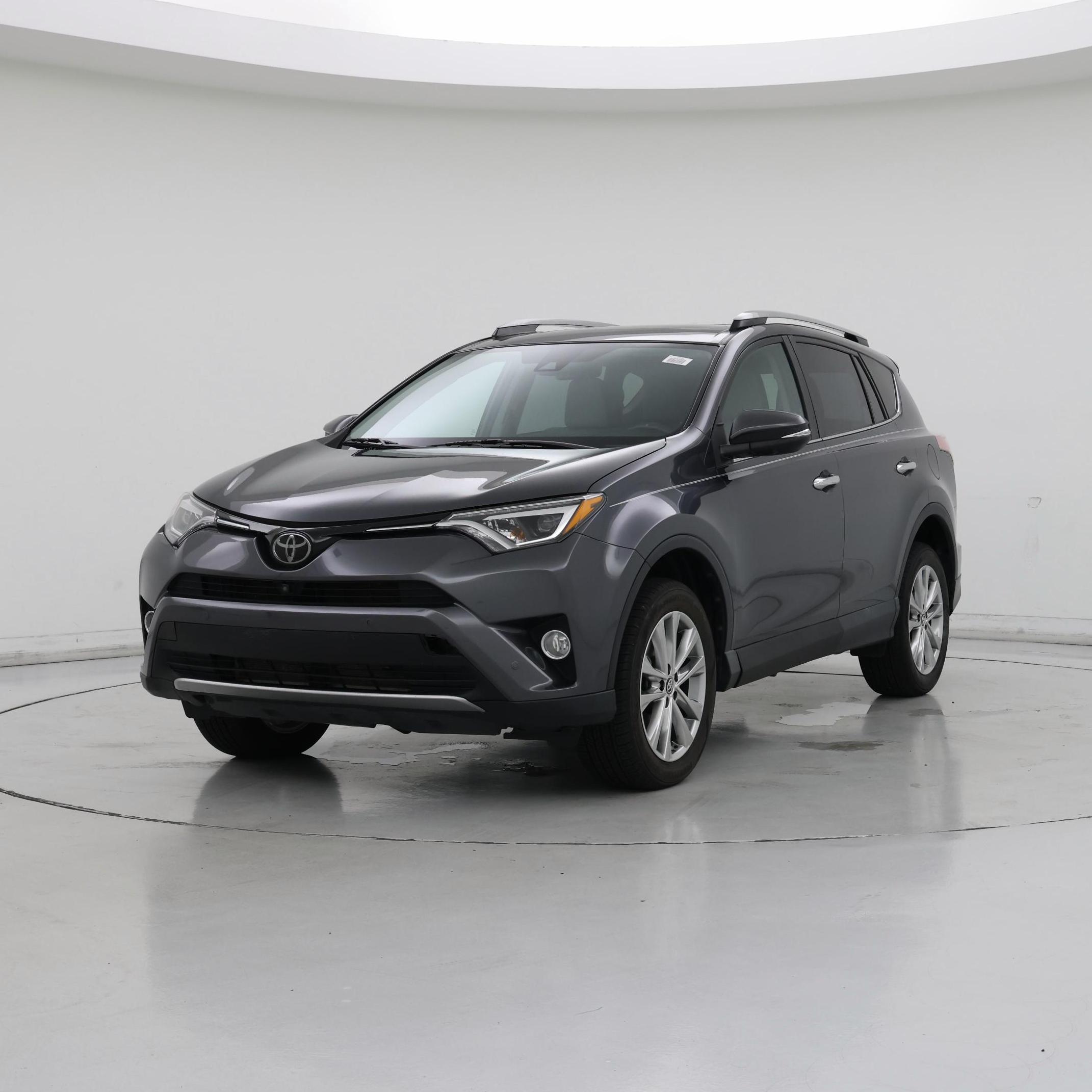 Thumbnail: 2018 Toyota RAV4 - 4