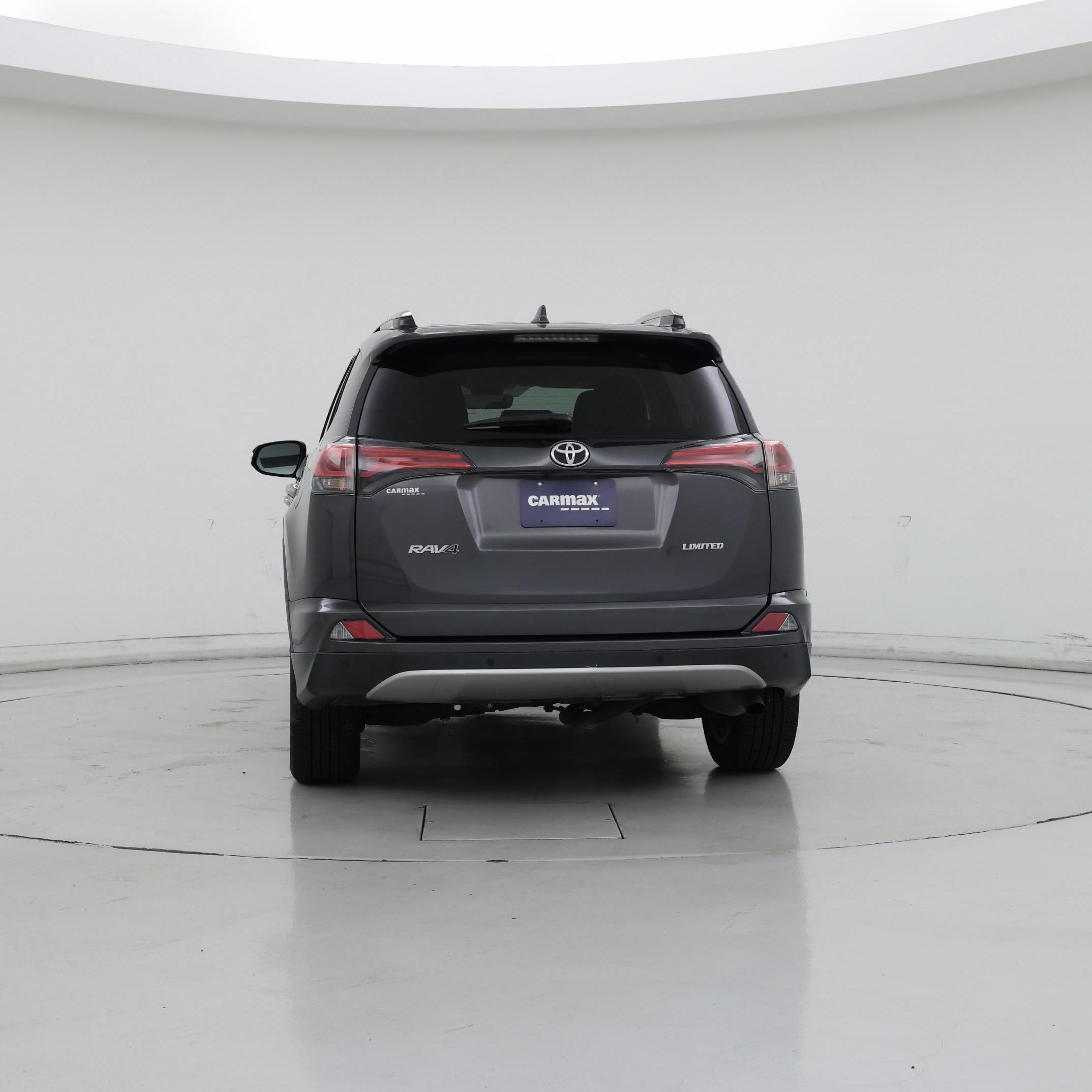 Thumbnail: 2018 Toyota RAV4 - 6
