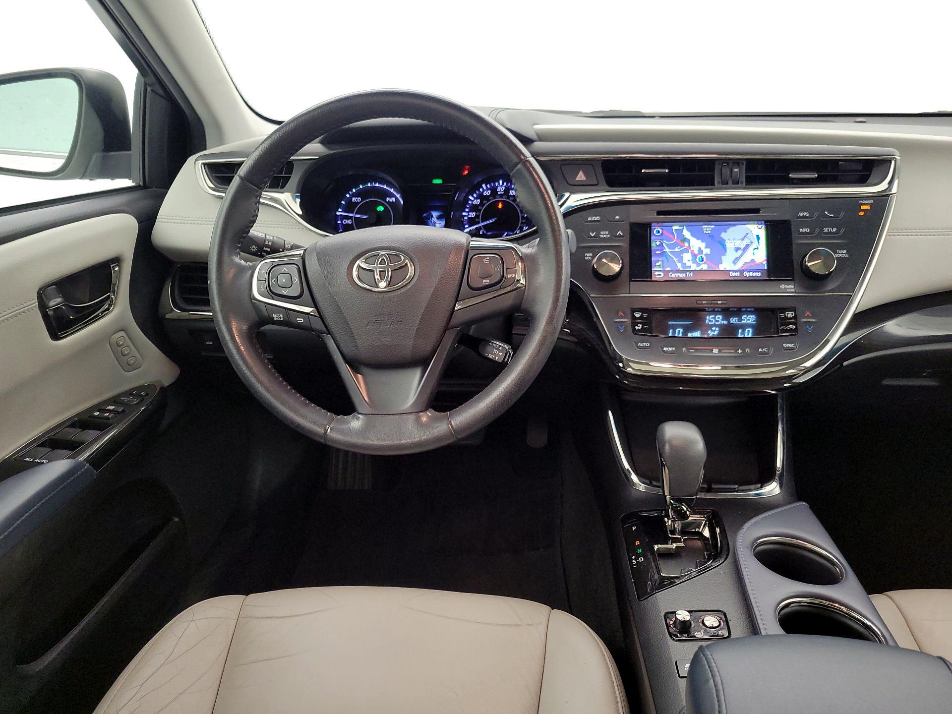 Thumbnail: 2014 Toyota Avalon - 10
