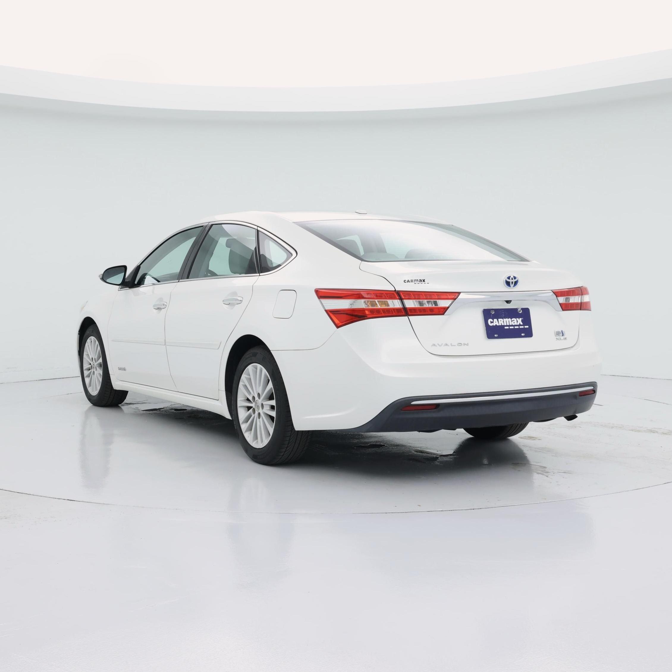Thumbnail: 2014 Toyota Avalon - 2