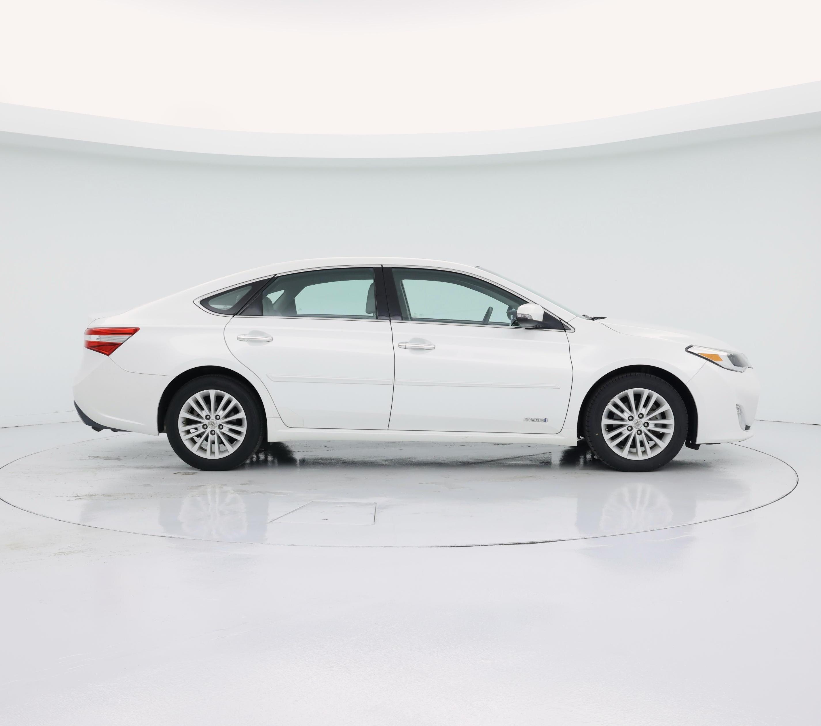 Thumbnail: 2014 Toyota Avalon - 7
