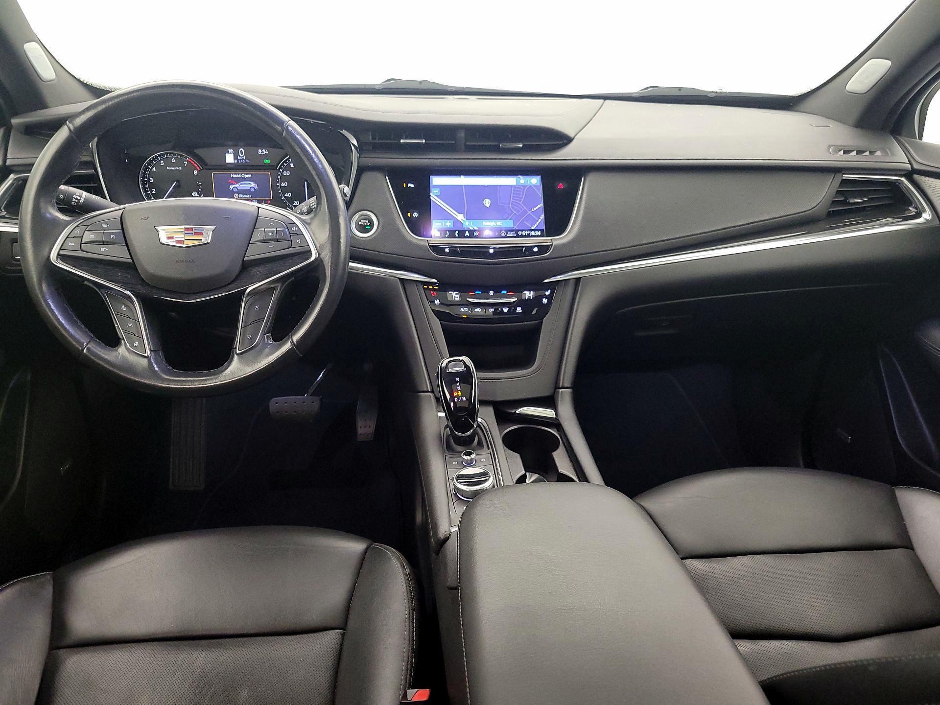 Thumbnail: 2020 Cadillac XT5 - 9