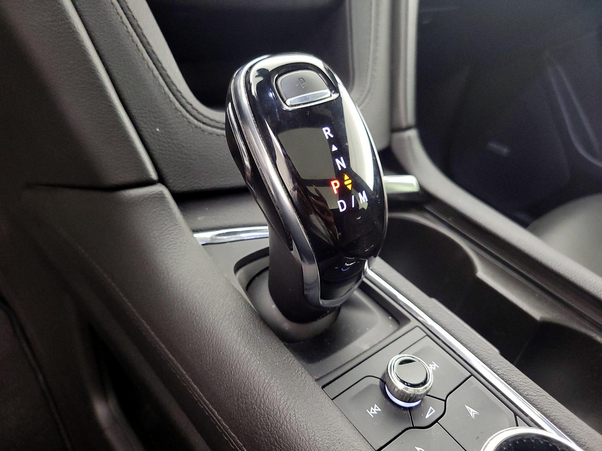 Thumbnail: 2020 Cadillac XT5 - 18