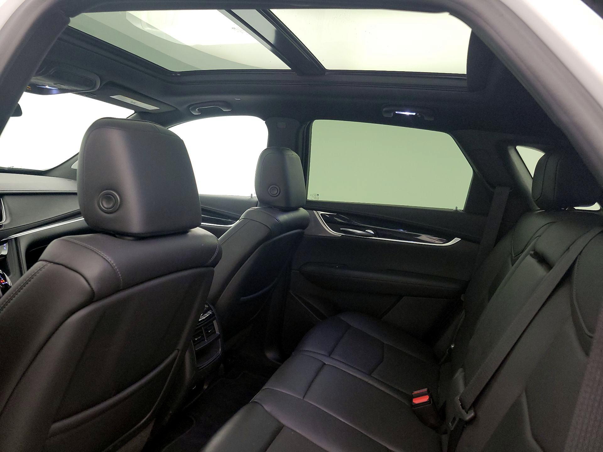 Thumbnail: 2020 Cadillac XT5 - 20