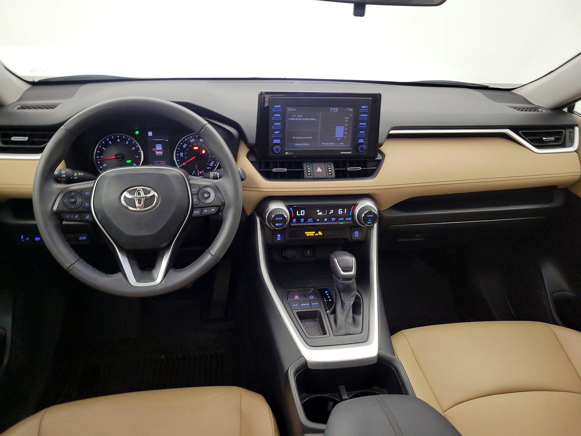 Thumbnail: 2022 Toyota RAV4 - 9