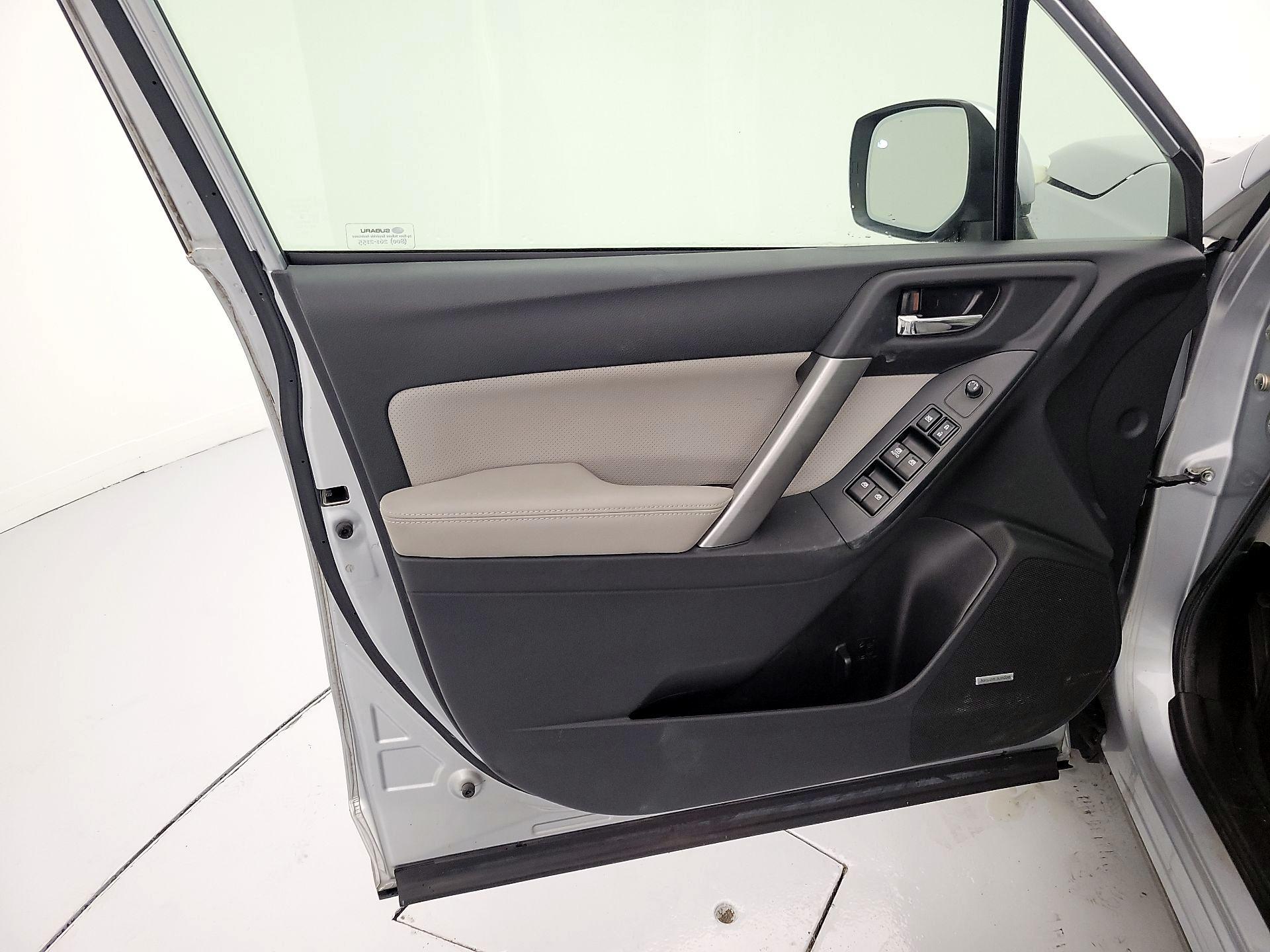 Thumbnail: 2014 Subaru Forester - 12