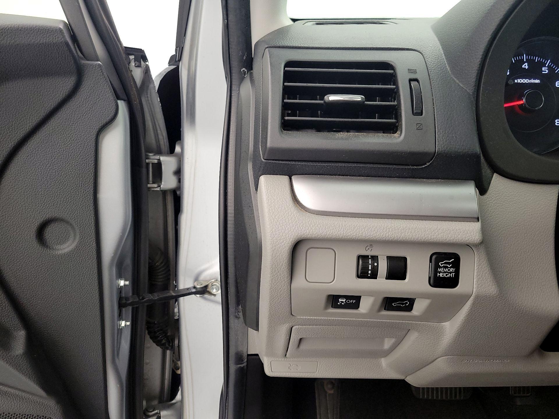 Thumbnail: 2014 Subaru Forester - 13