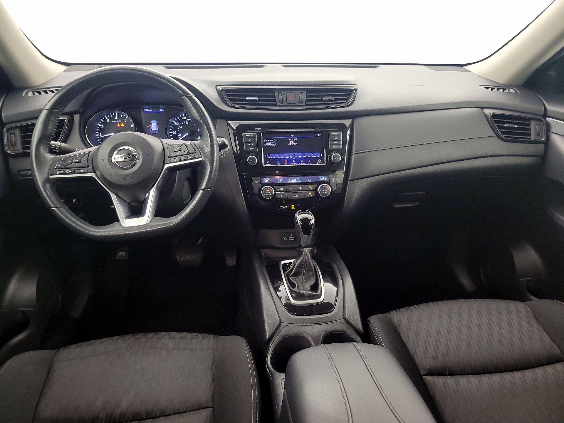 Thumbnail: 2018 Nissan Rogue - 9