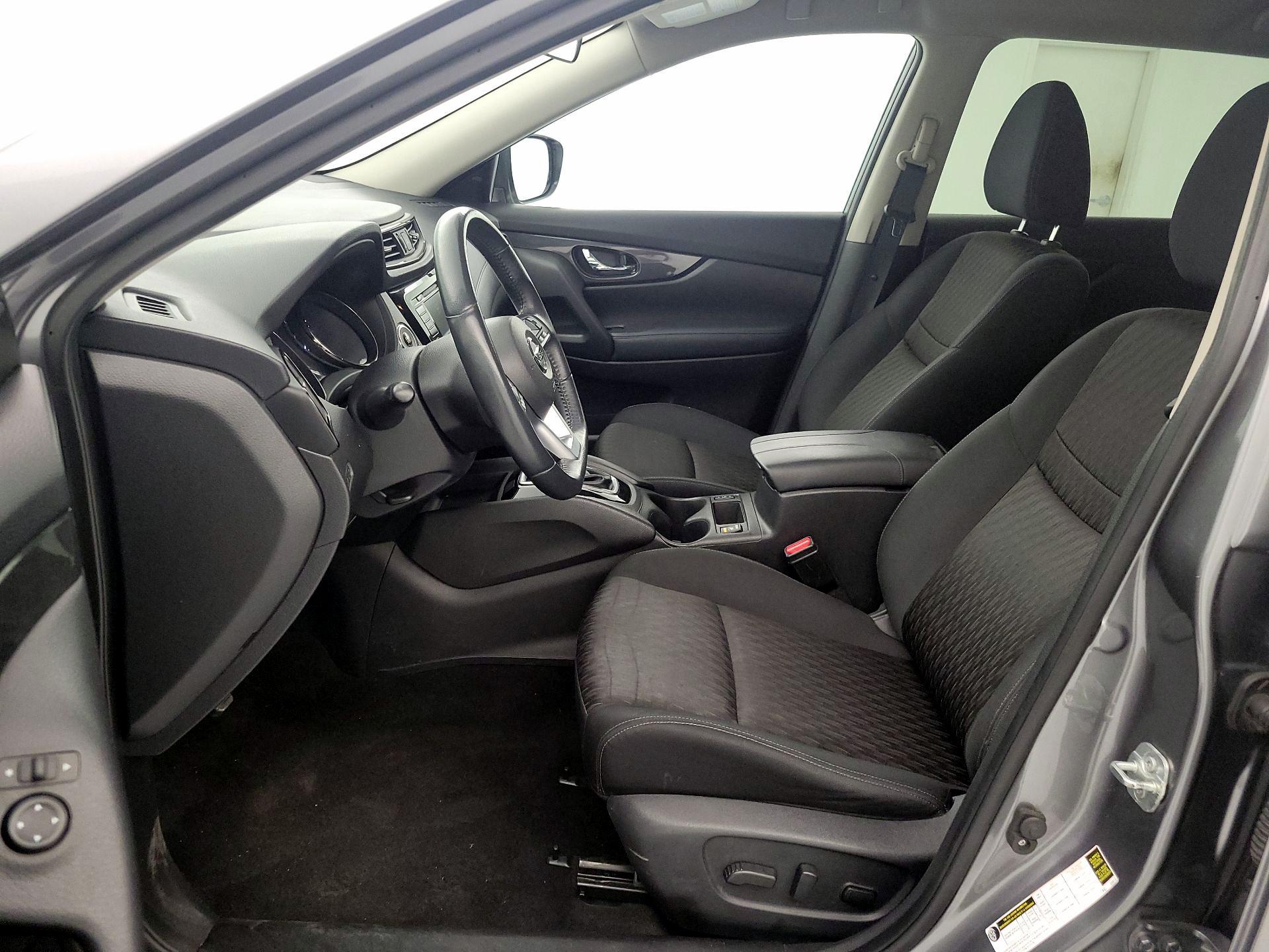 Thumbnail: 2018 Nissan Rogue - 11