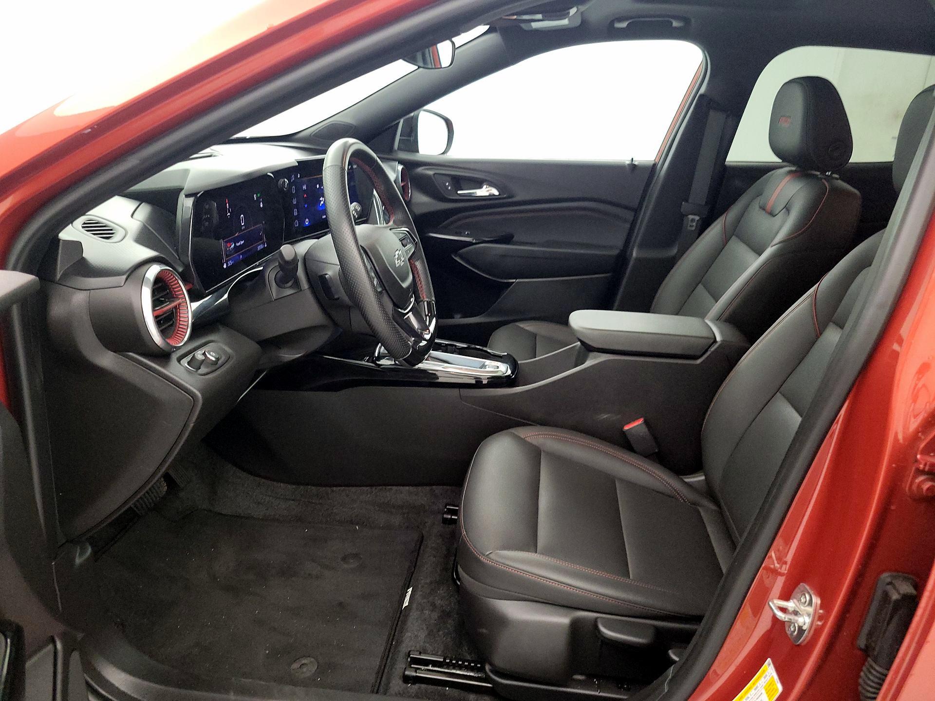 Thumbnail: 2024 Chevrolet Trax - 11