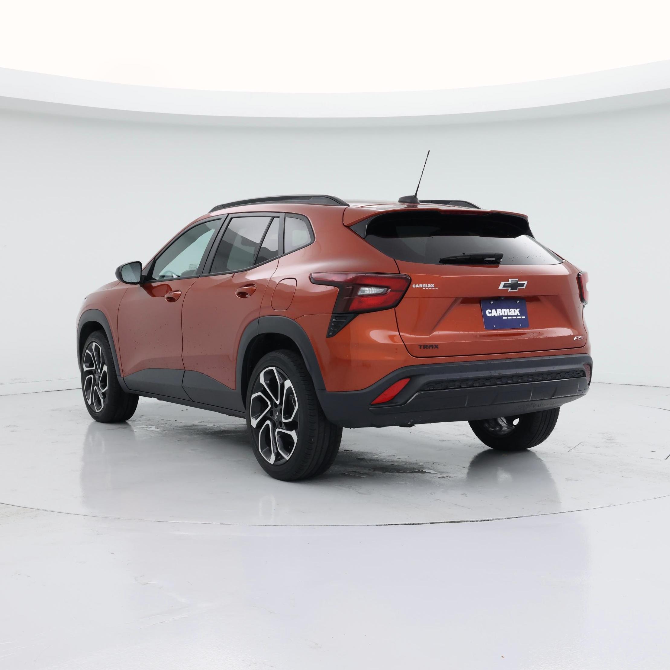 Thumbnail: 2024 Chevrolet Trax - 2