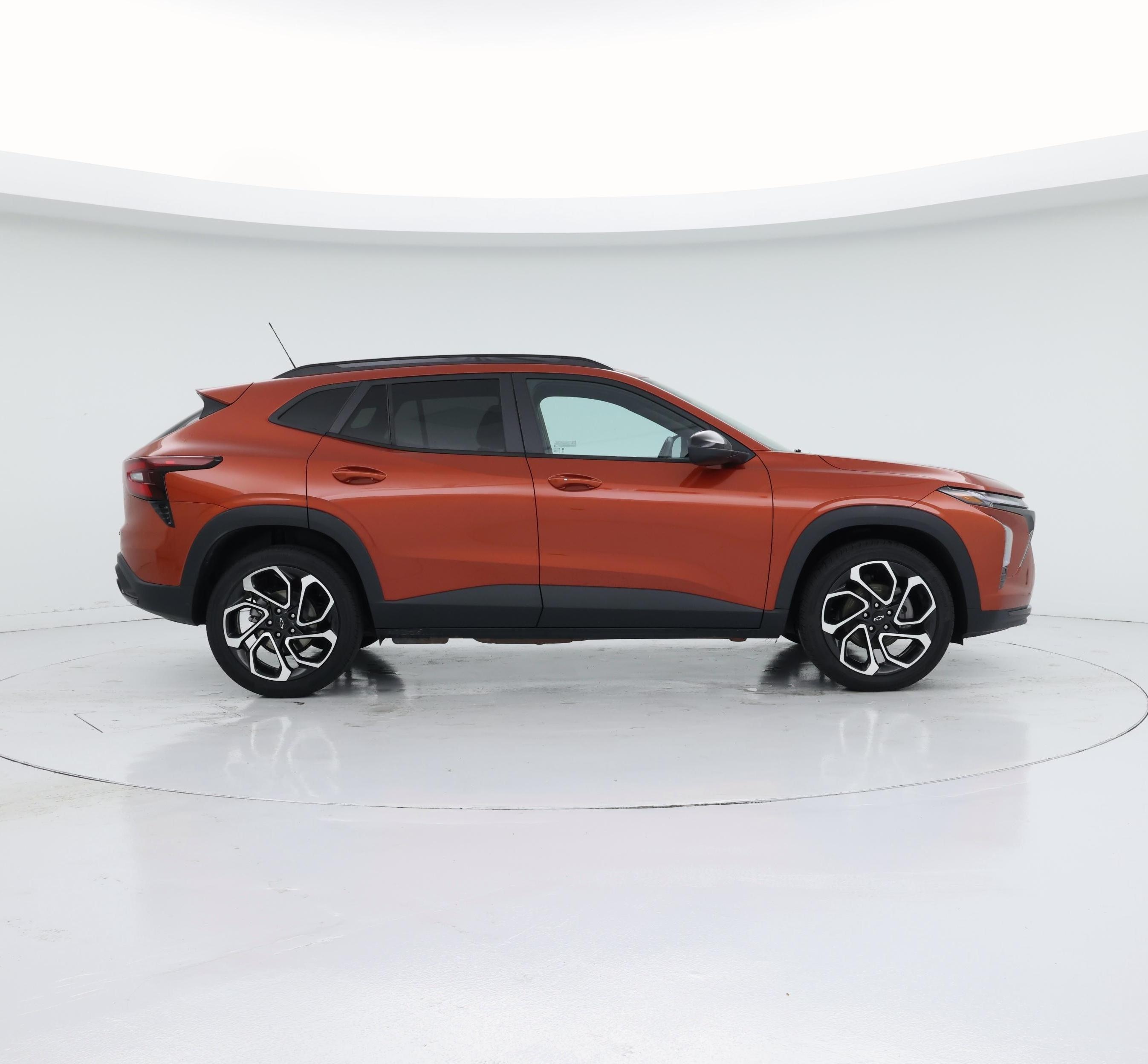 Thumbnail: 2024 Chevrolet Trax - 7