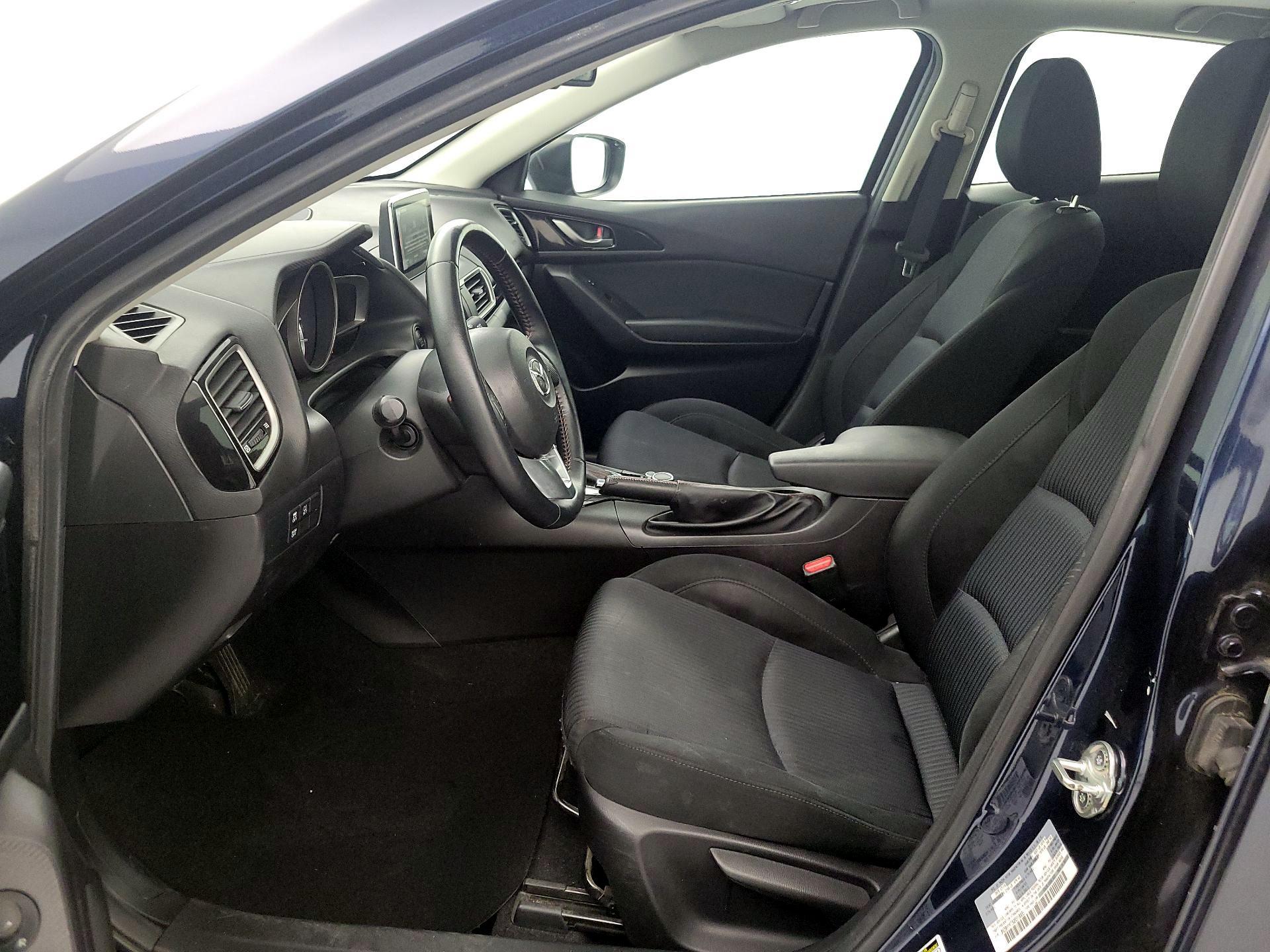 Thumbnail: 2016 Mazda Mazda3 - 11
