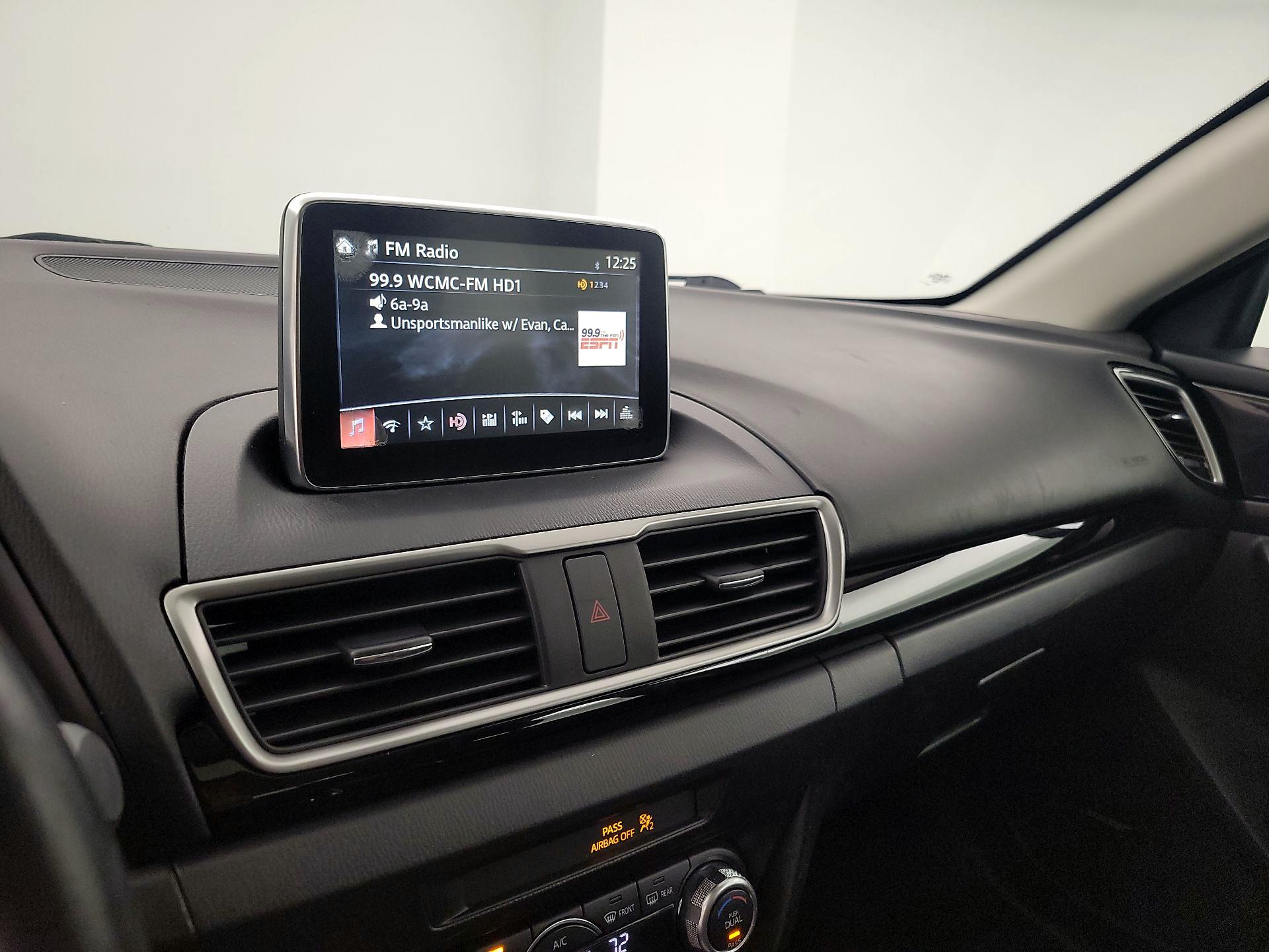 Thumbnail: 2016 Mazda Mazda3 - 15