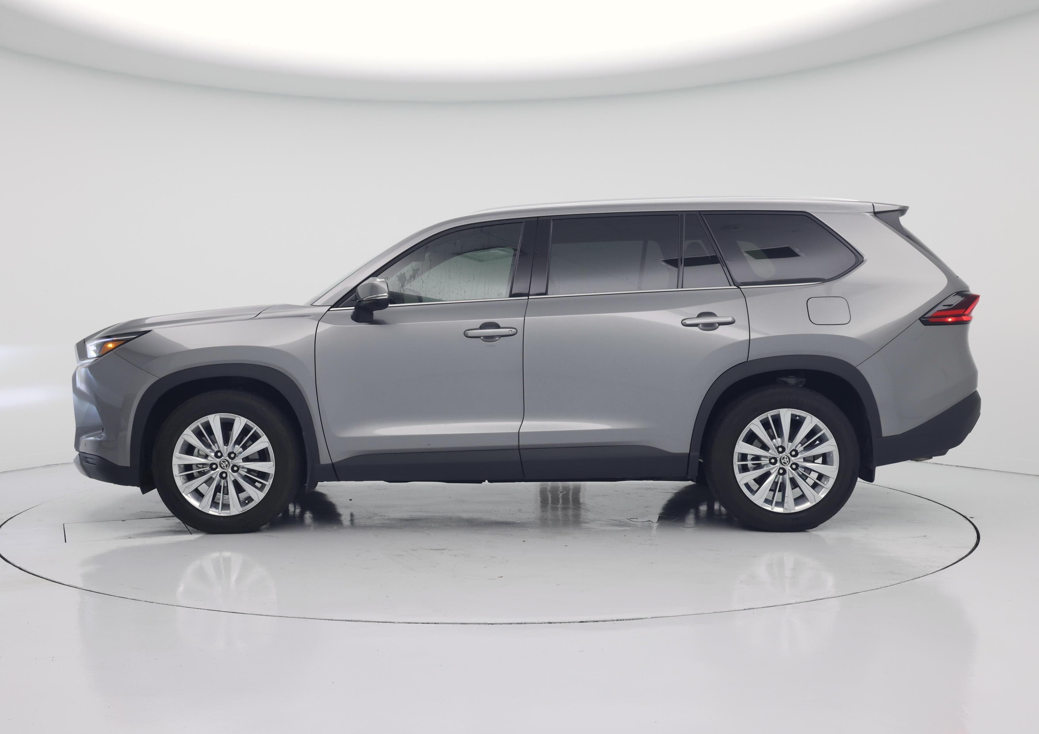 Thumbnail: 2025 Toyota Grand Highlander - 3