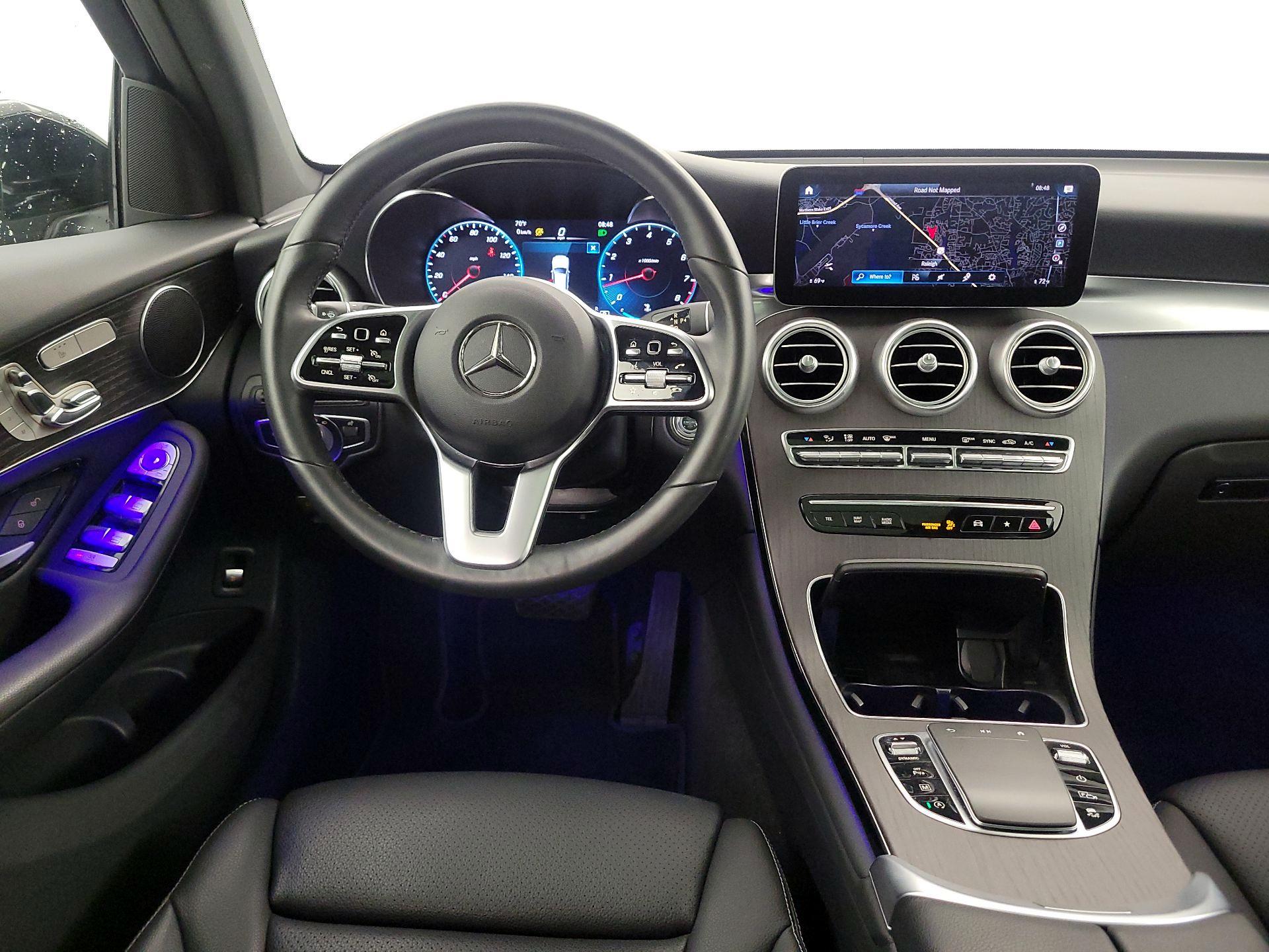 Thumbnail: 2022 Mercedes-Benz GLC - 10