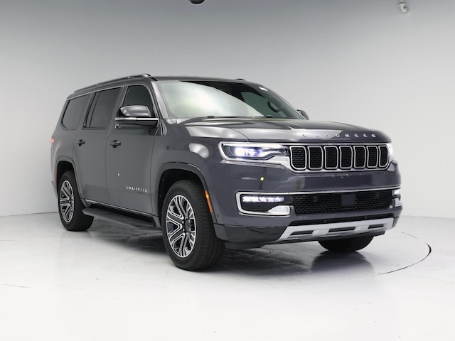 Gray 2023 Jeep Wagoneer Series II RWD SUV / Crossover 4X2 8-Speed Automatic