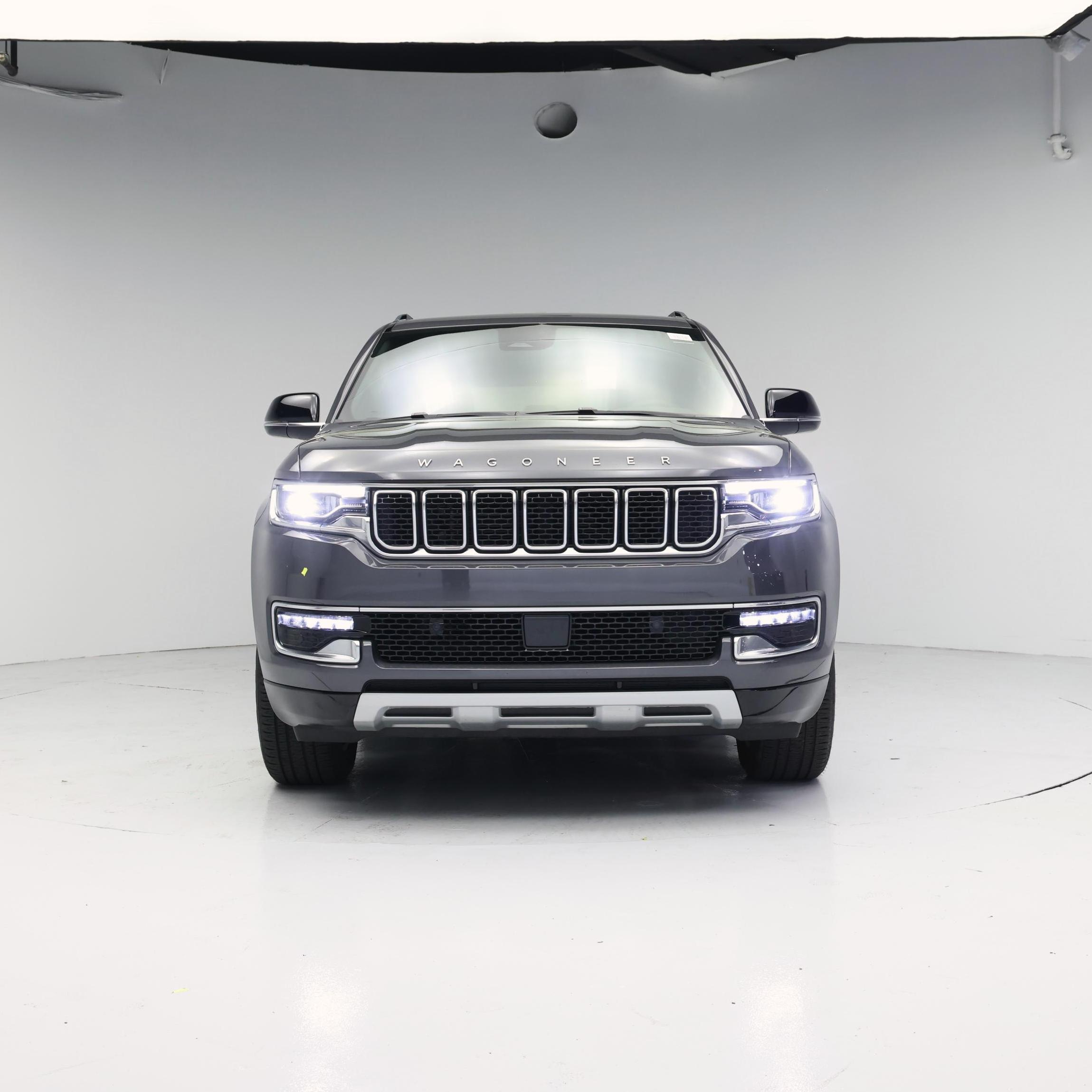 Thumbnail: 2023 Jeep Wagoneer - 5