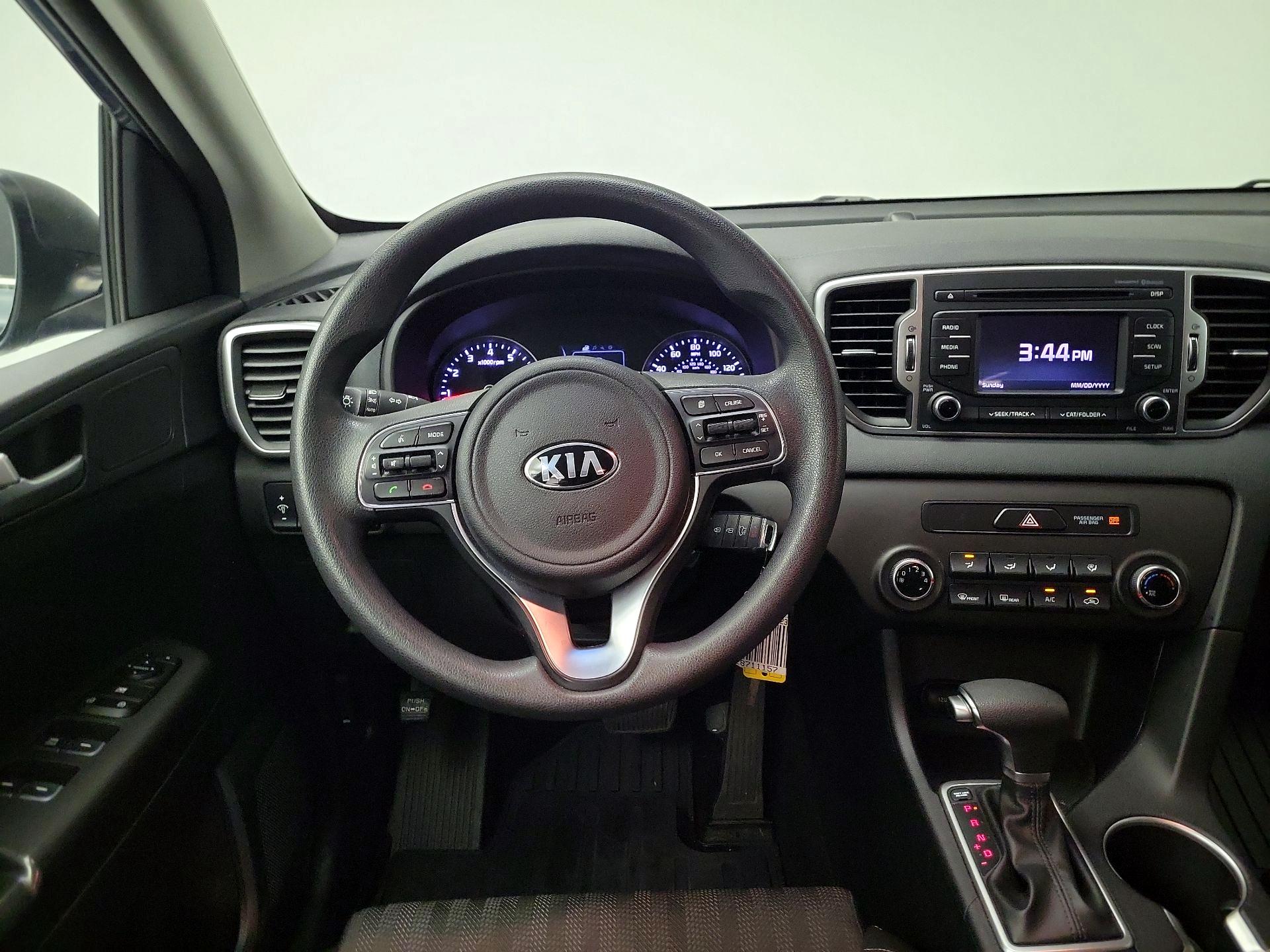 Thumbnail: 2017 Kia Sportage - 10