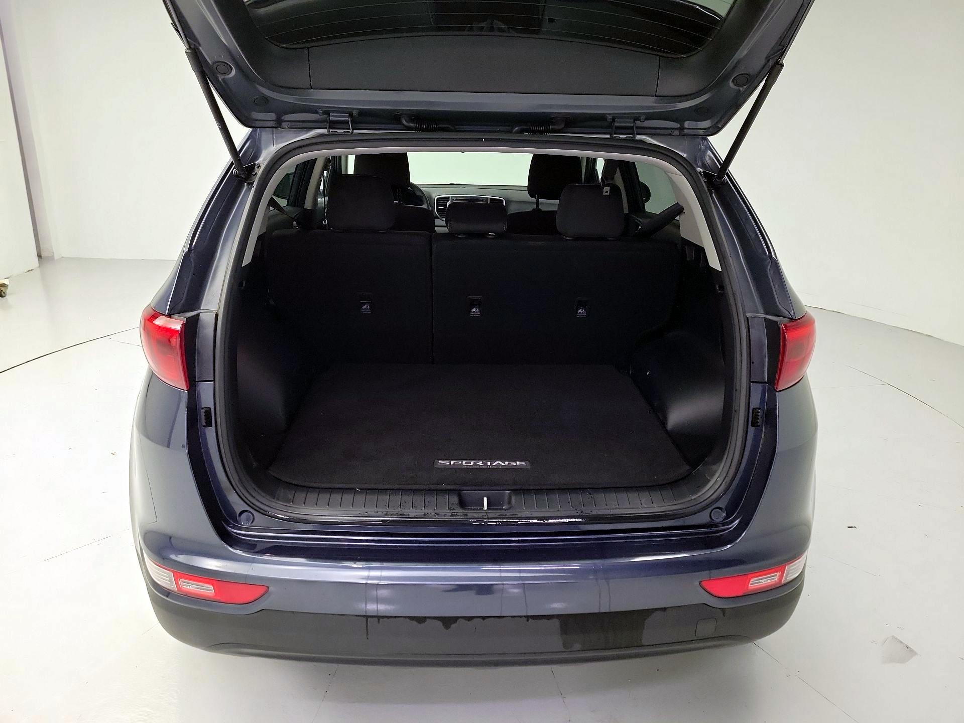 Thumbnail: 2017 Kia Sportage - 20