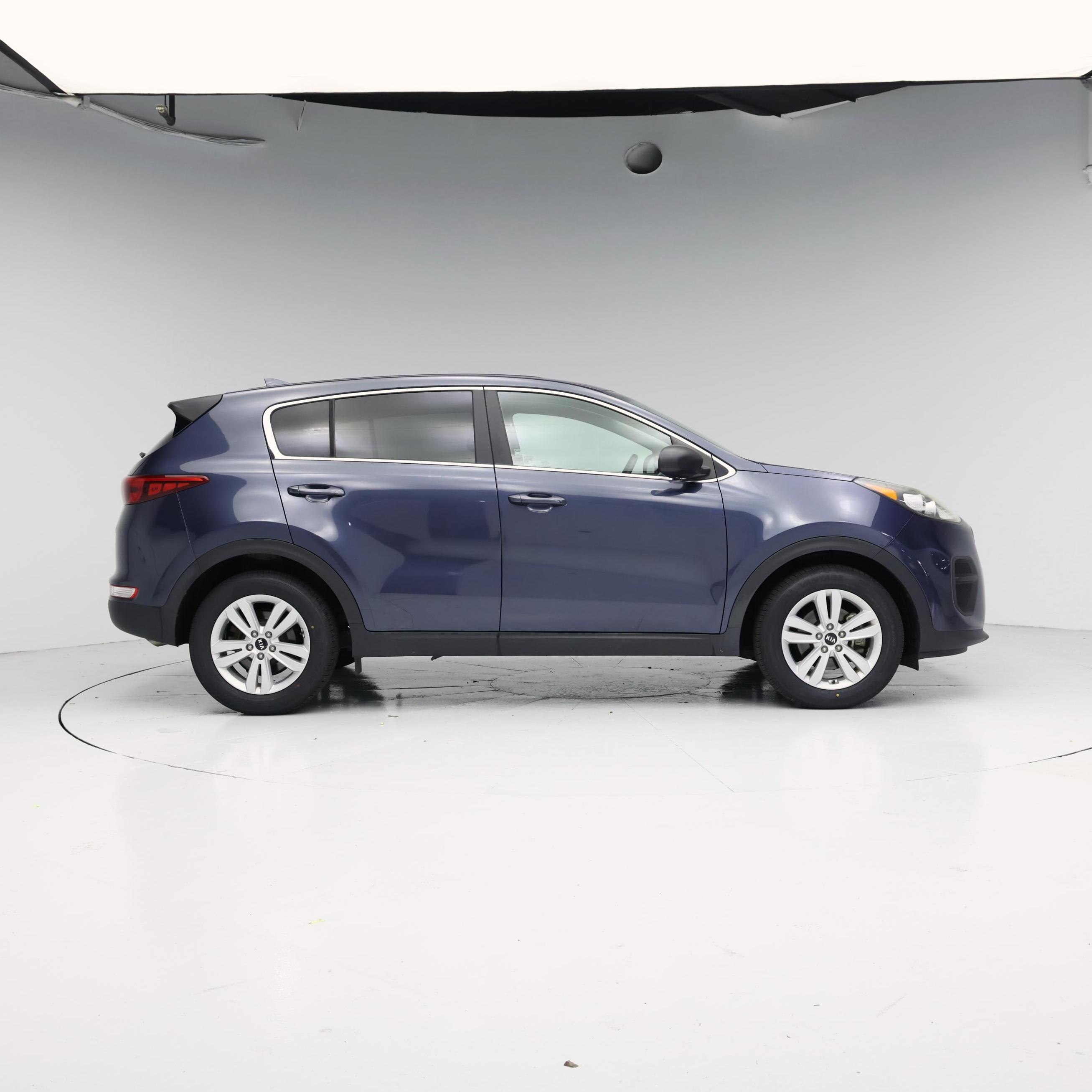 Thumbnail: 2017 Kia Sportage - 7