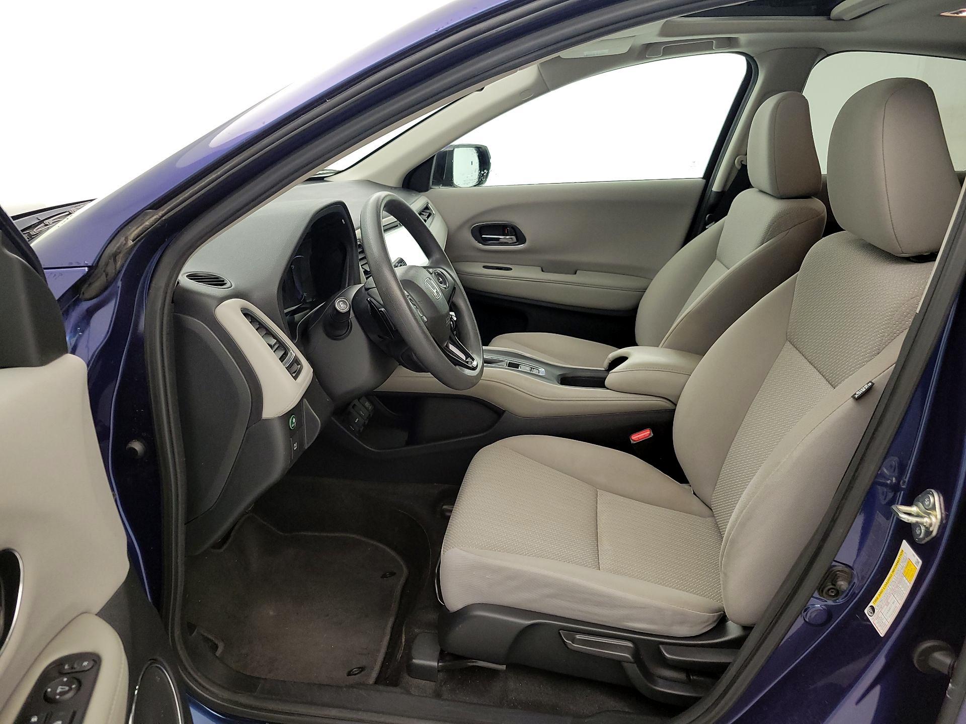 Thumbnail: 2017 Honda HR-V - 11