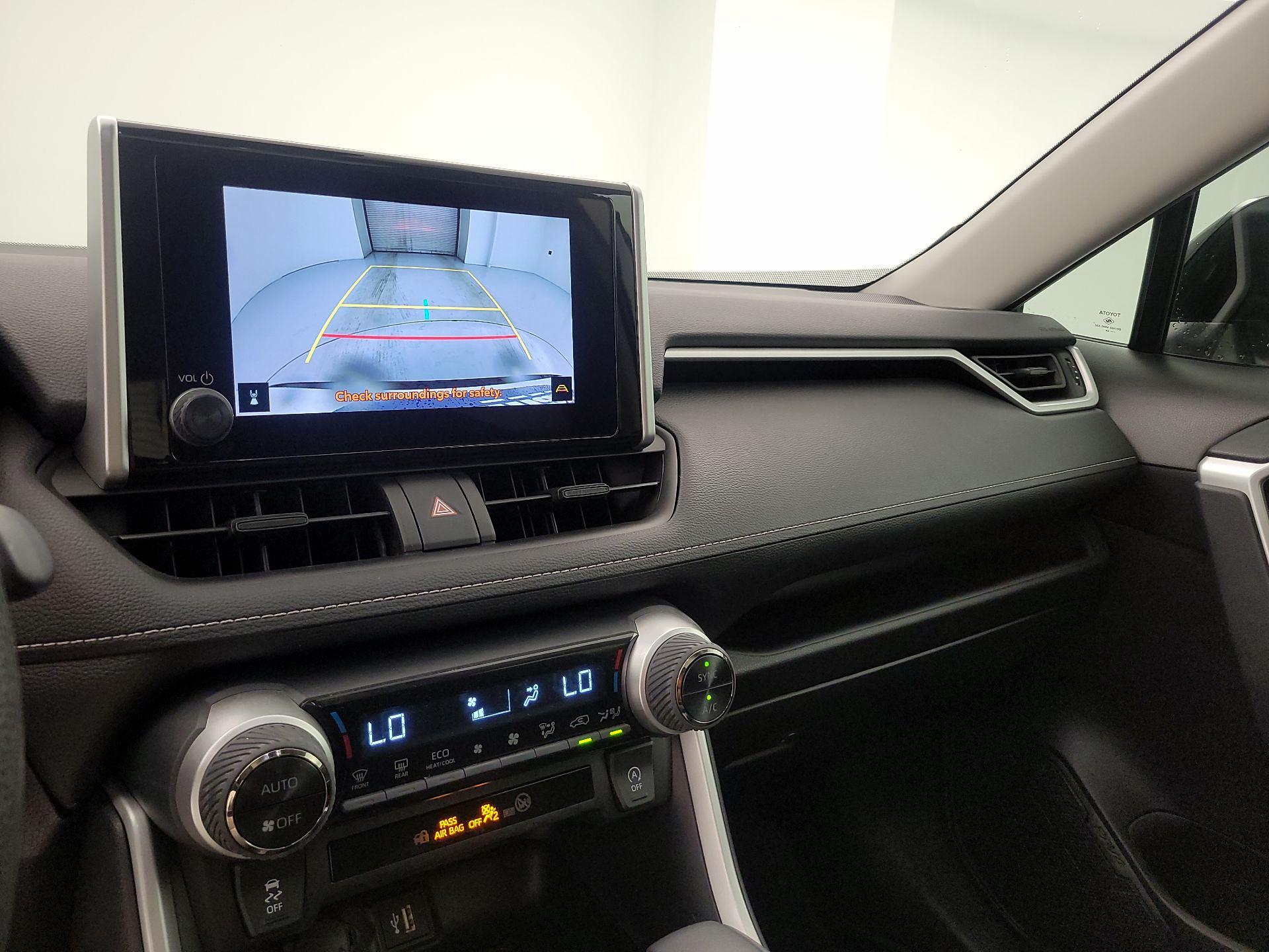 Thumbnail: 2024 Toyota RAV4 - 14