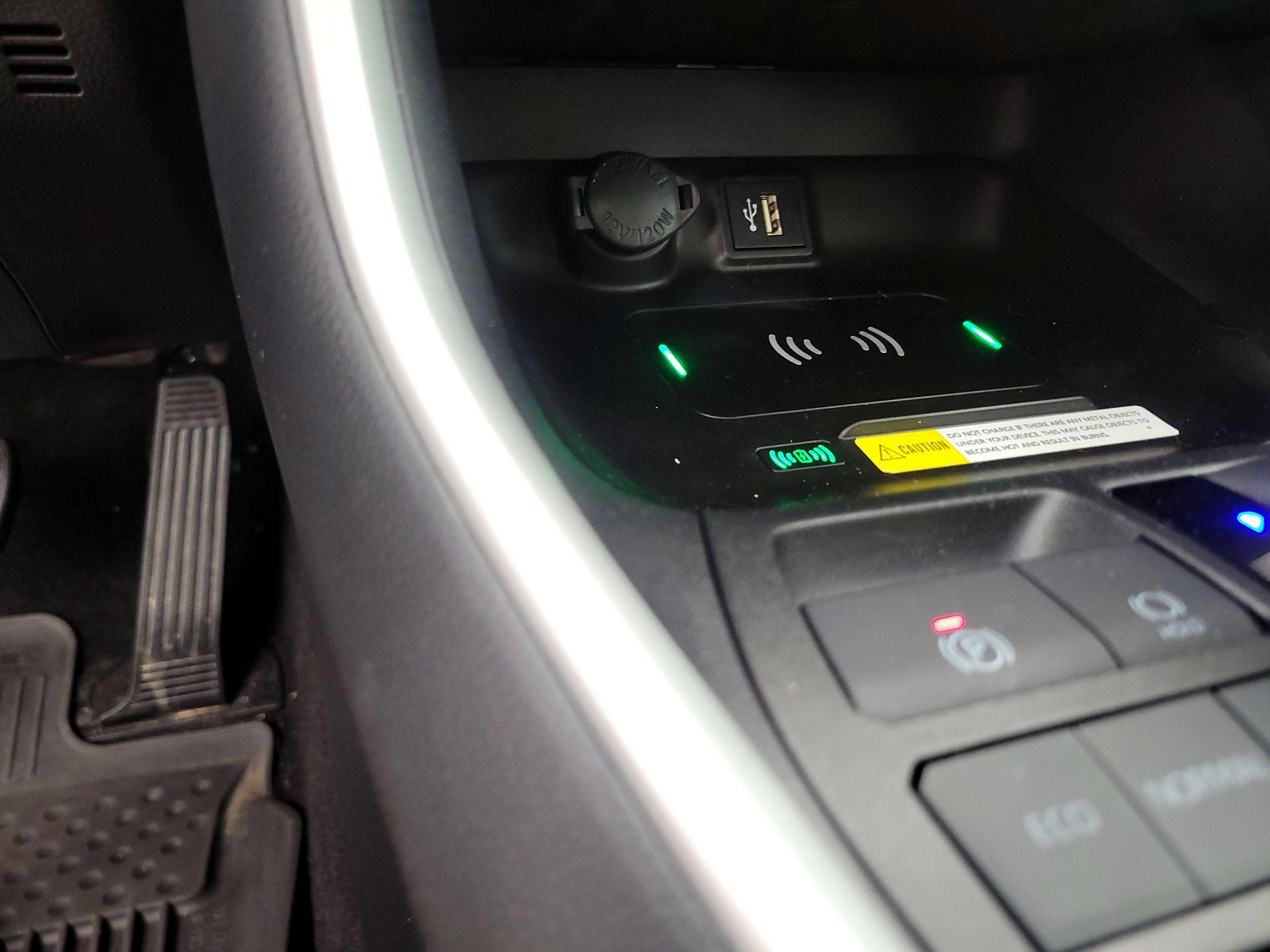 Thumbnail: 2024 Toyota RAV4 - 18