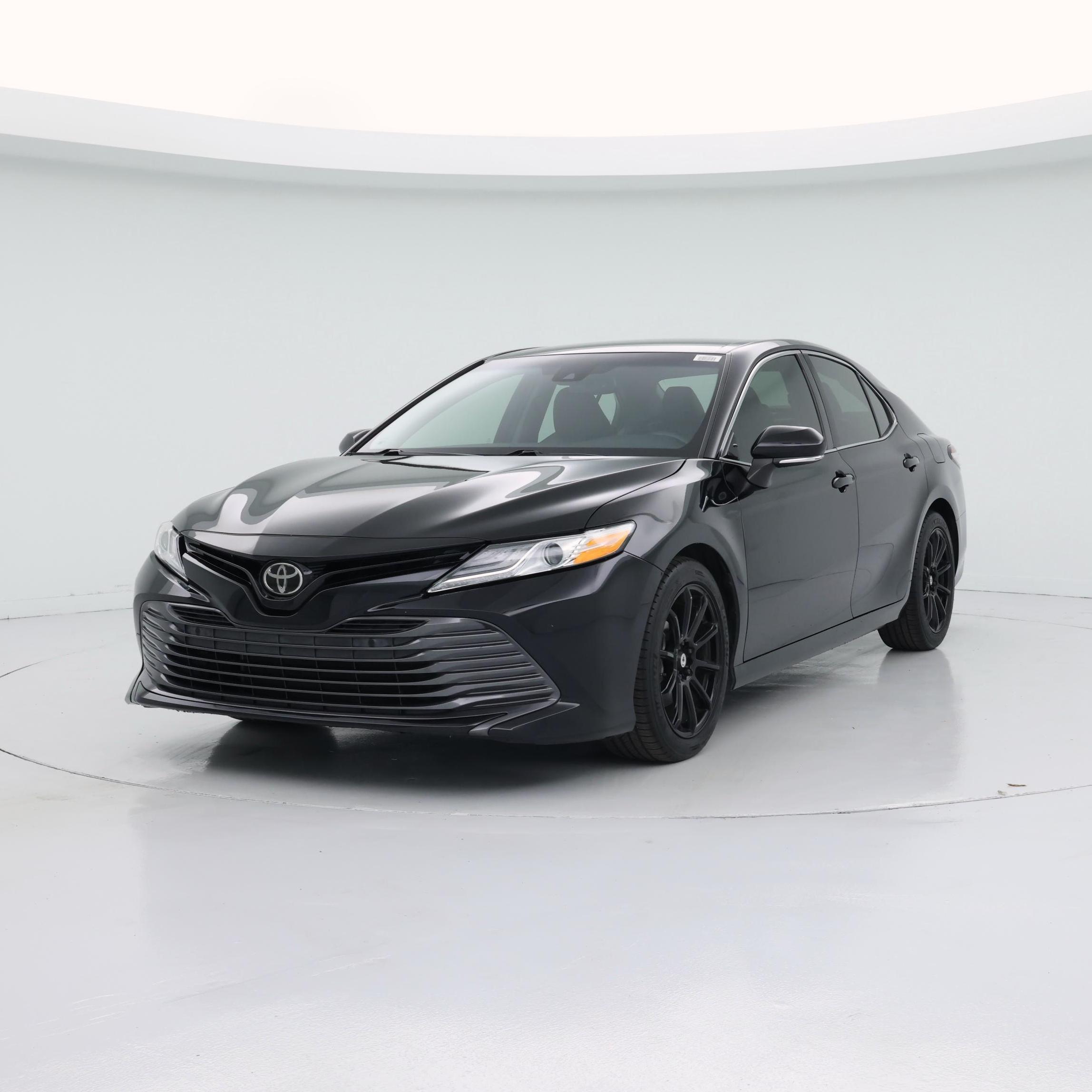 Thumbnail: 2018 Toyota Camry - 4