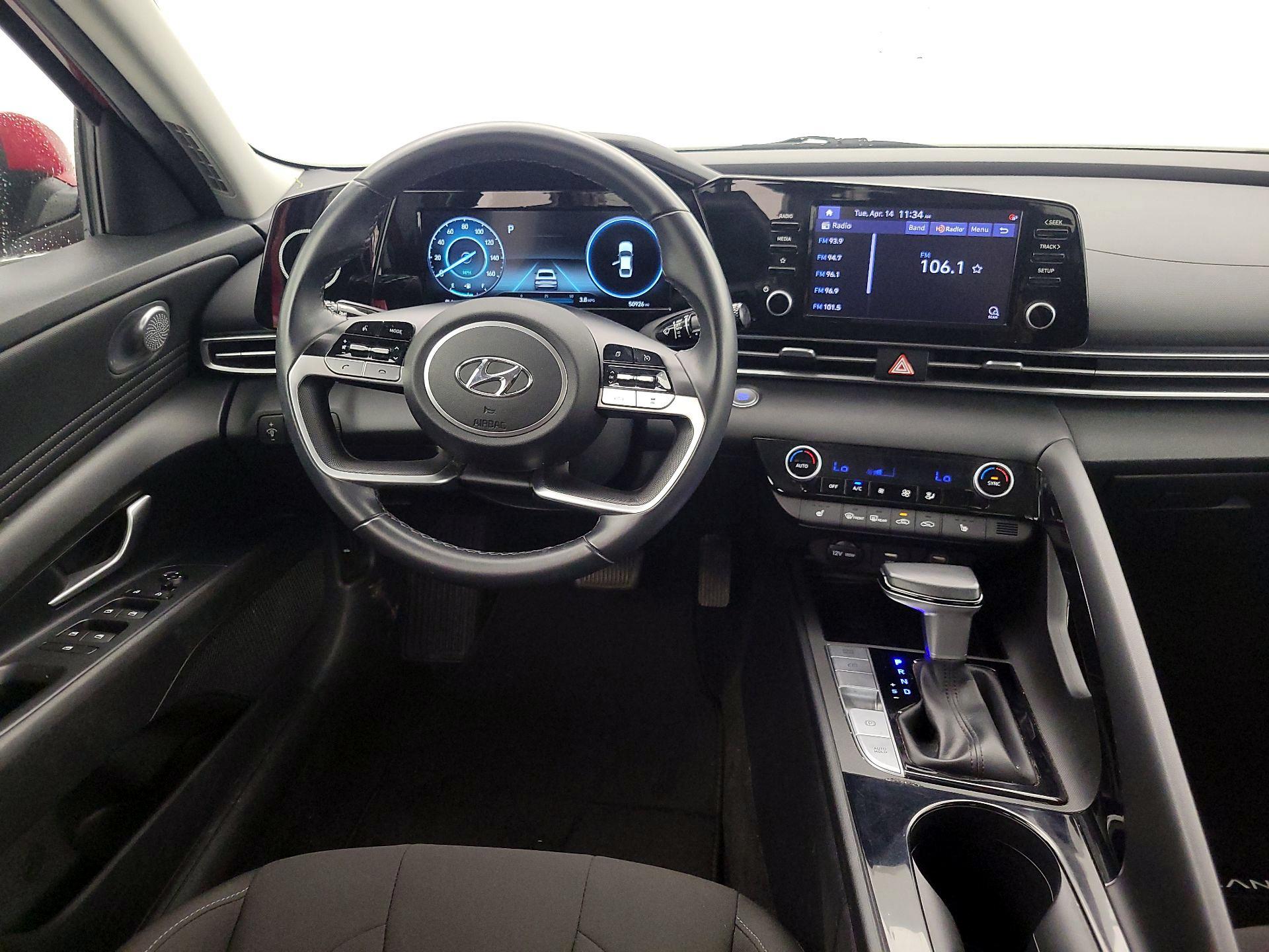 Thumbnail: 2022 Hyundai Elantra - 10