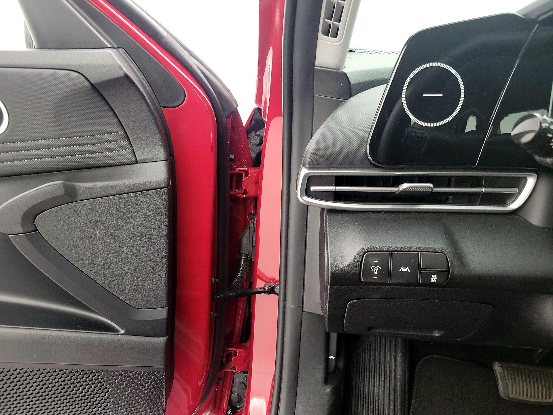 Thumbnail: 2022 Hyundai Elantra - 13