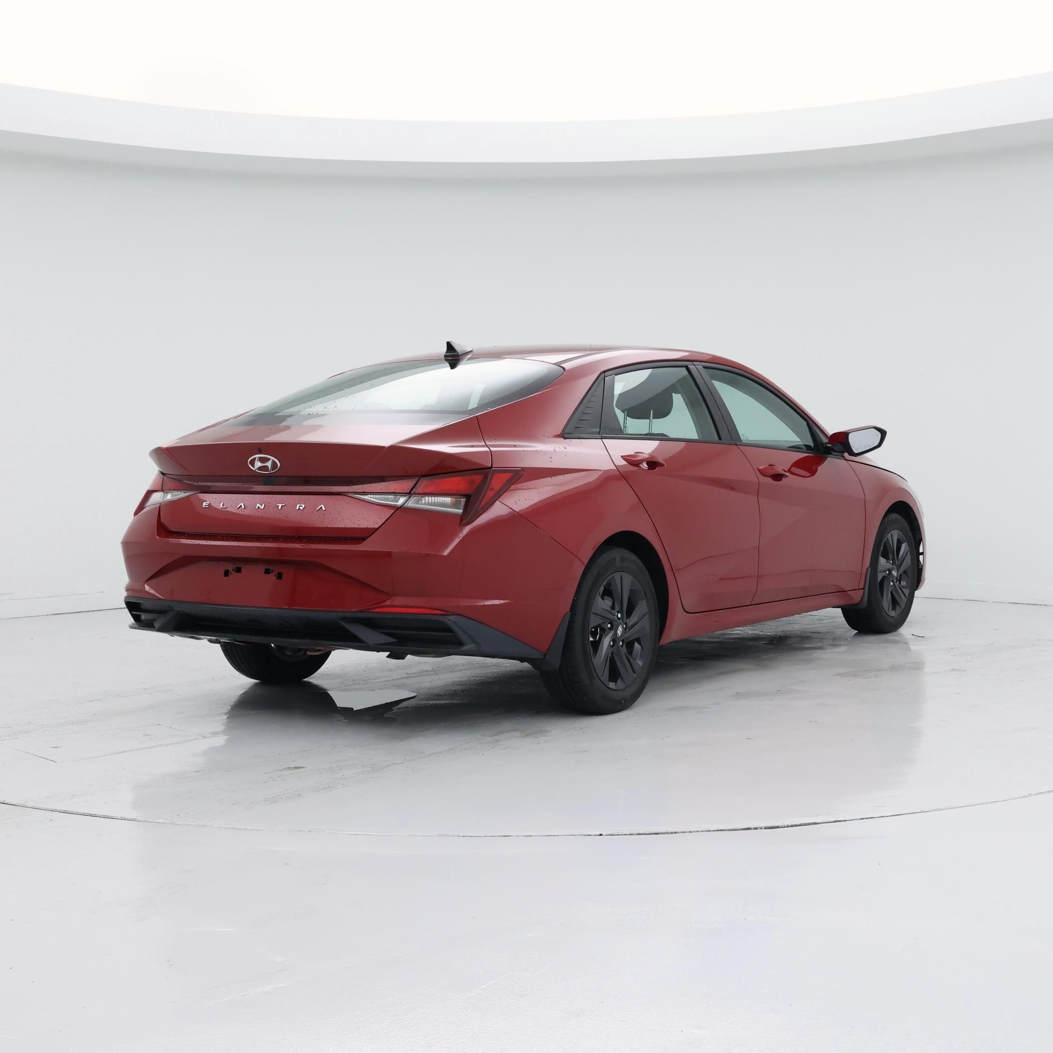 Thumbnail: 2022 Hyundai Elantra - 8