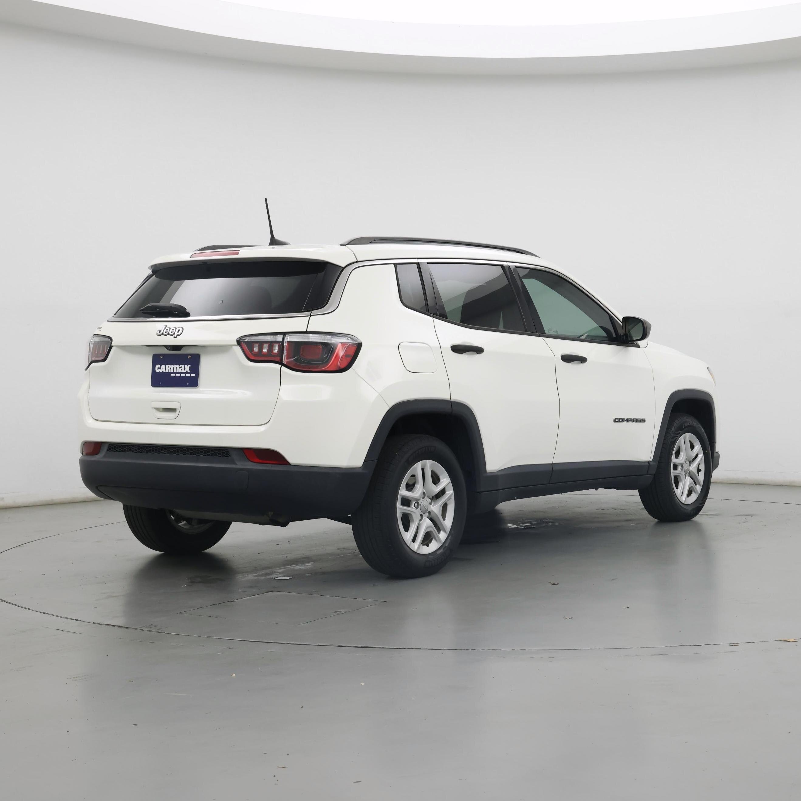 Thumbnail: 2019 Jeep Compass - 8