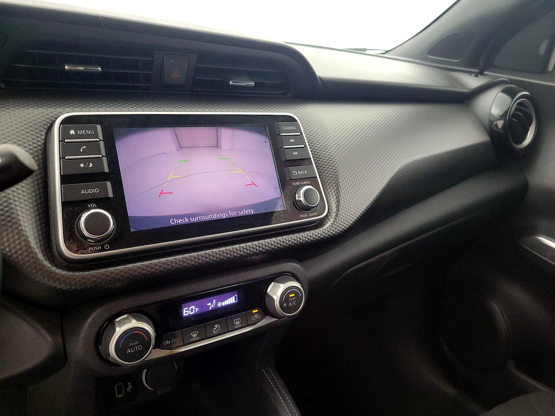 Thumbnail: 2018 Nissan Kicks - 14