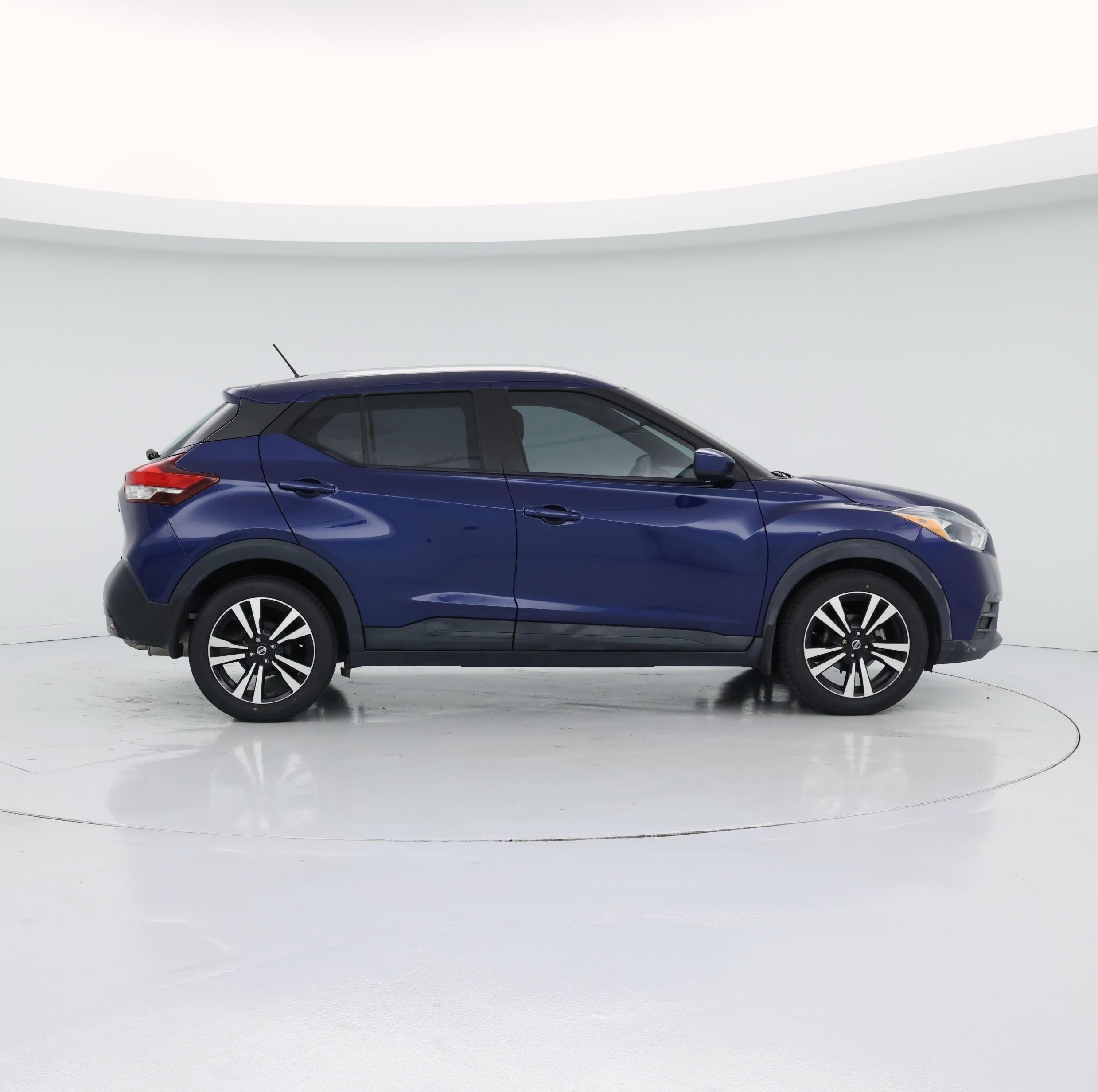 Thumbnail: 2018 Nissan Kicks - 7
