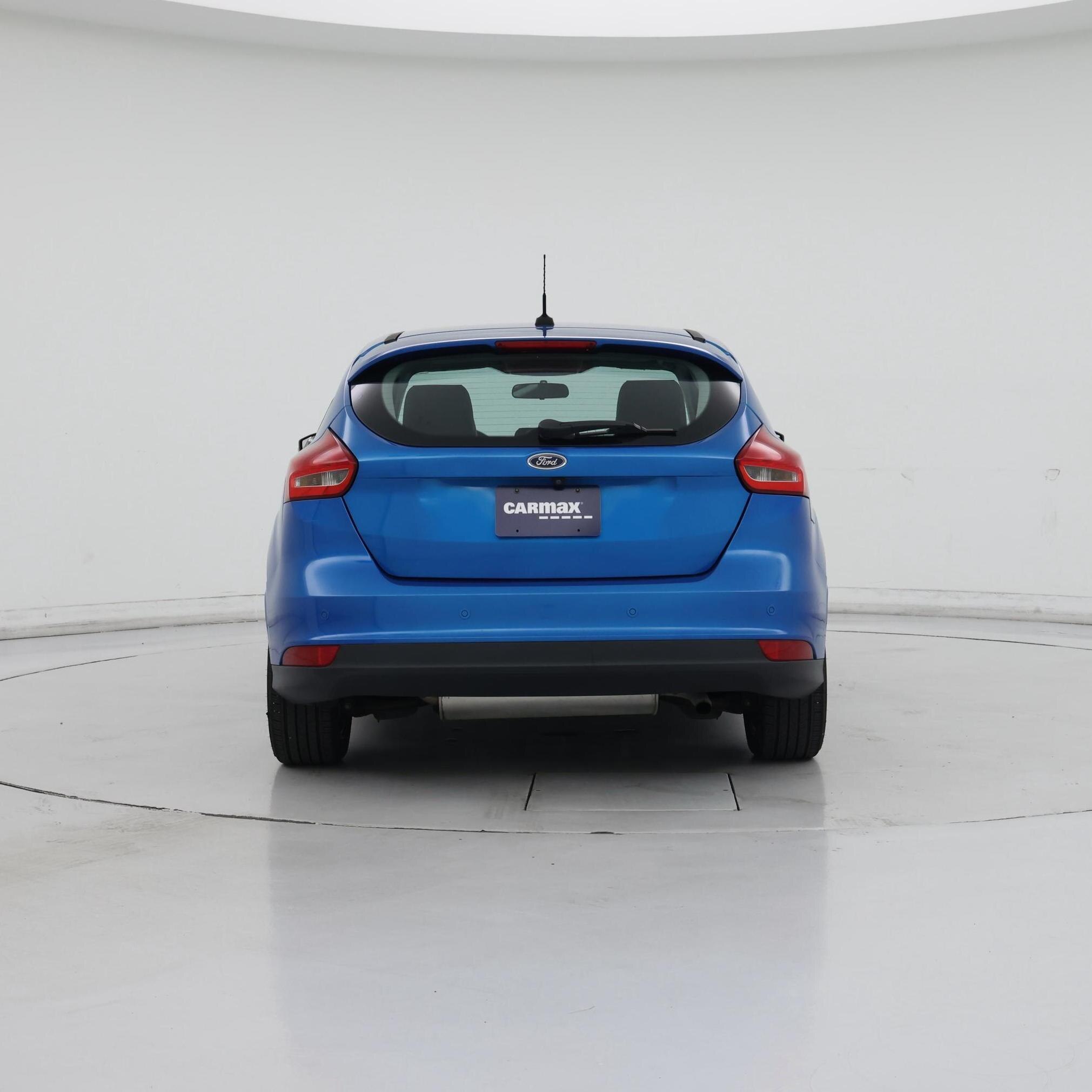 Thumbnail: 2016 Ford Focus - 6