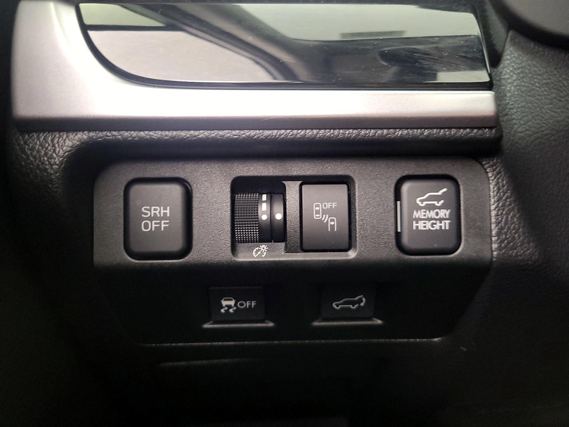 Thumbnail: 2017 Subaru Forester - 13