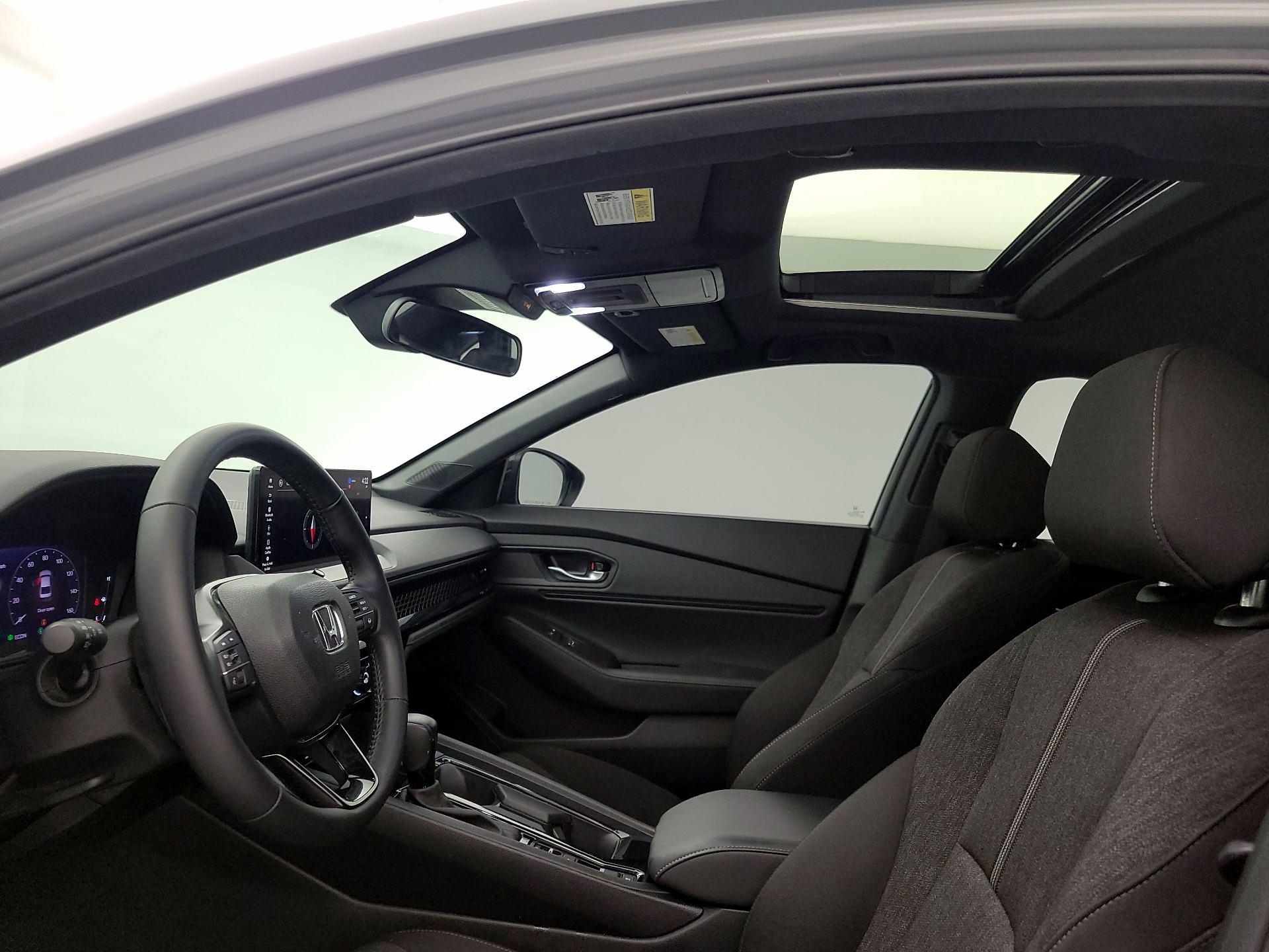 Thumbnail: 2025 Honda Accord - 19