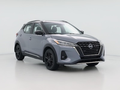 2022 Nissan Kicks SR