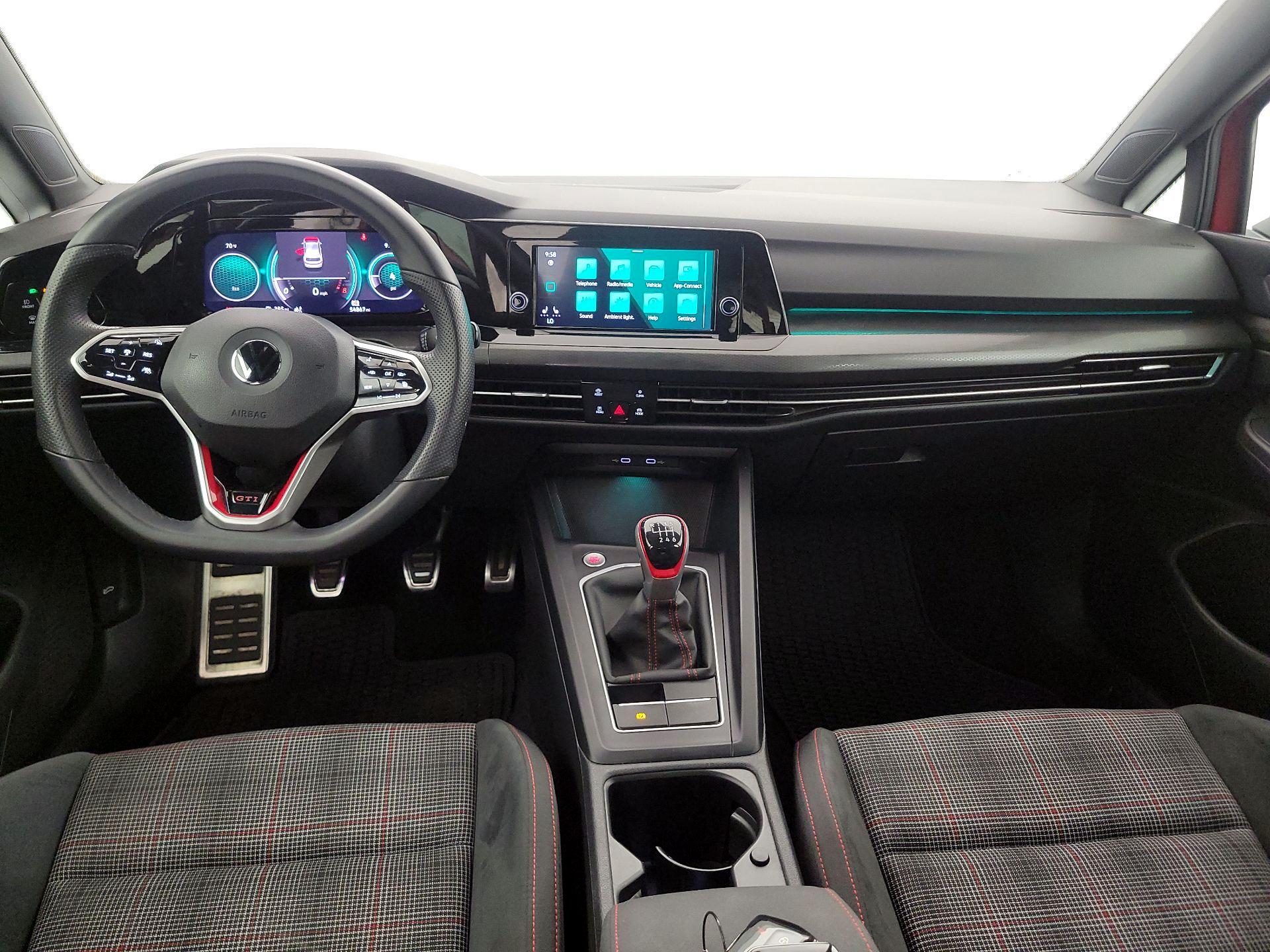 Thumbnail: 2022 Volkswagen Golf - 9