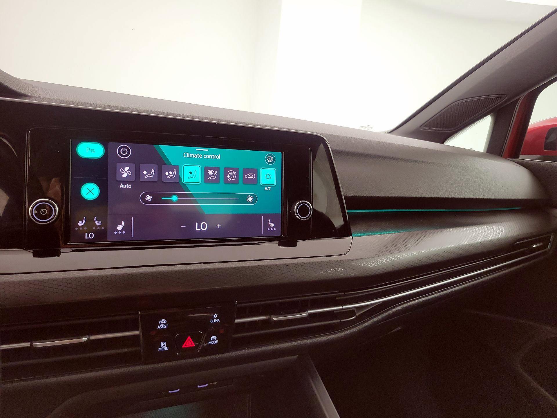 Thumbnail: 2022 Volkswagen Golf - 16