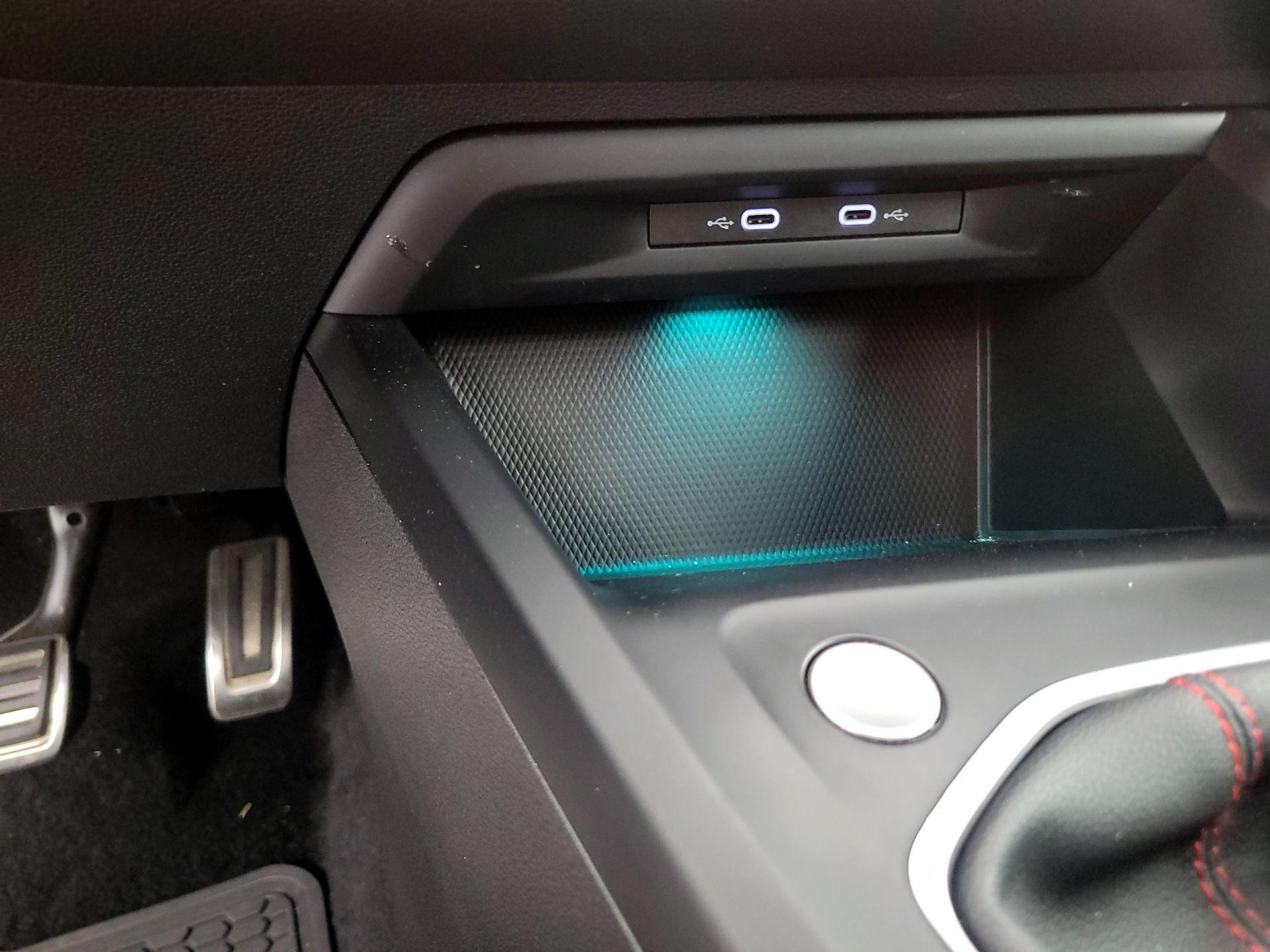 Thumbnail: 2022 Volkswagen Golf - 18