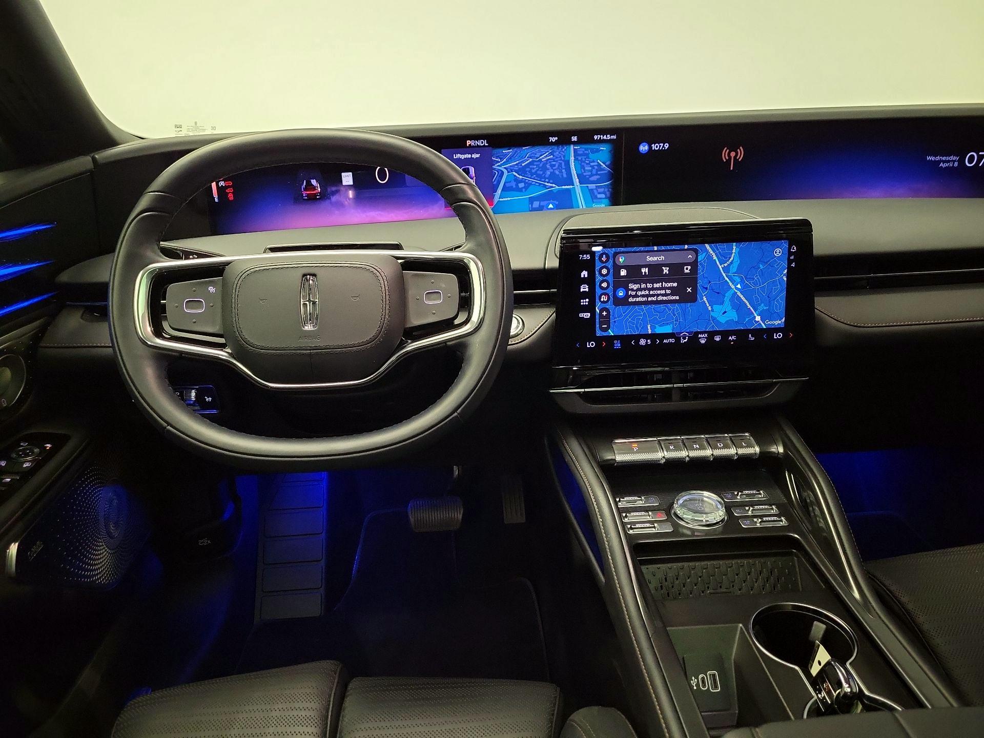 Thumbnail: 2025 Lincoln Nautilus - 10