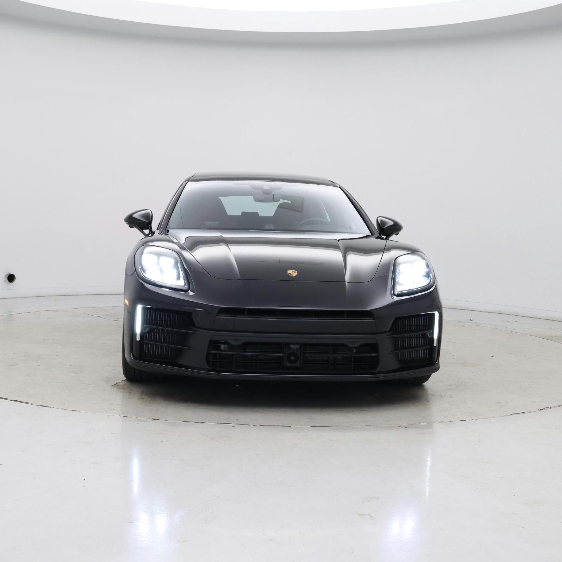 Thumbnail: 2024 Porsche Panamera - 5