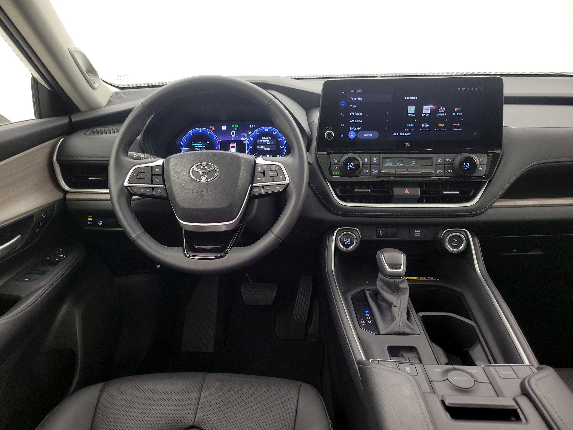 Thumbnail: 2024 Toyota Grand Highlander - 10